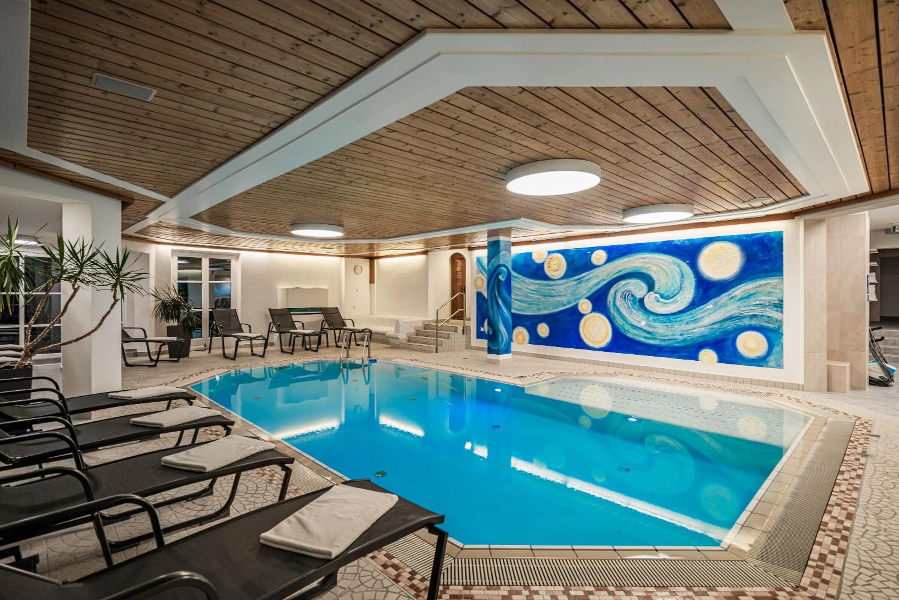 Swimming pool in Alpine Spa Residence