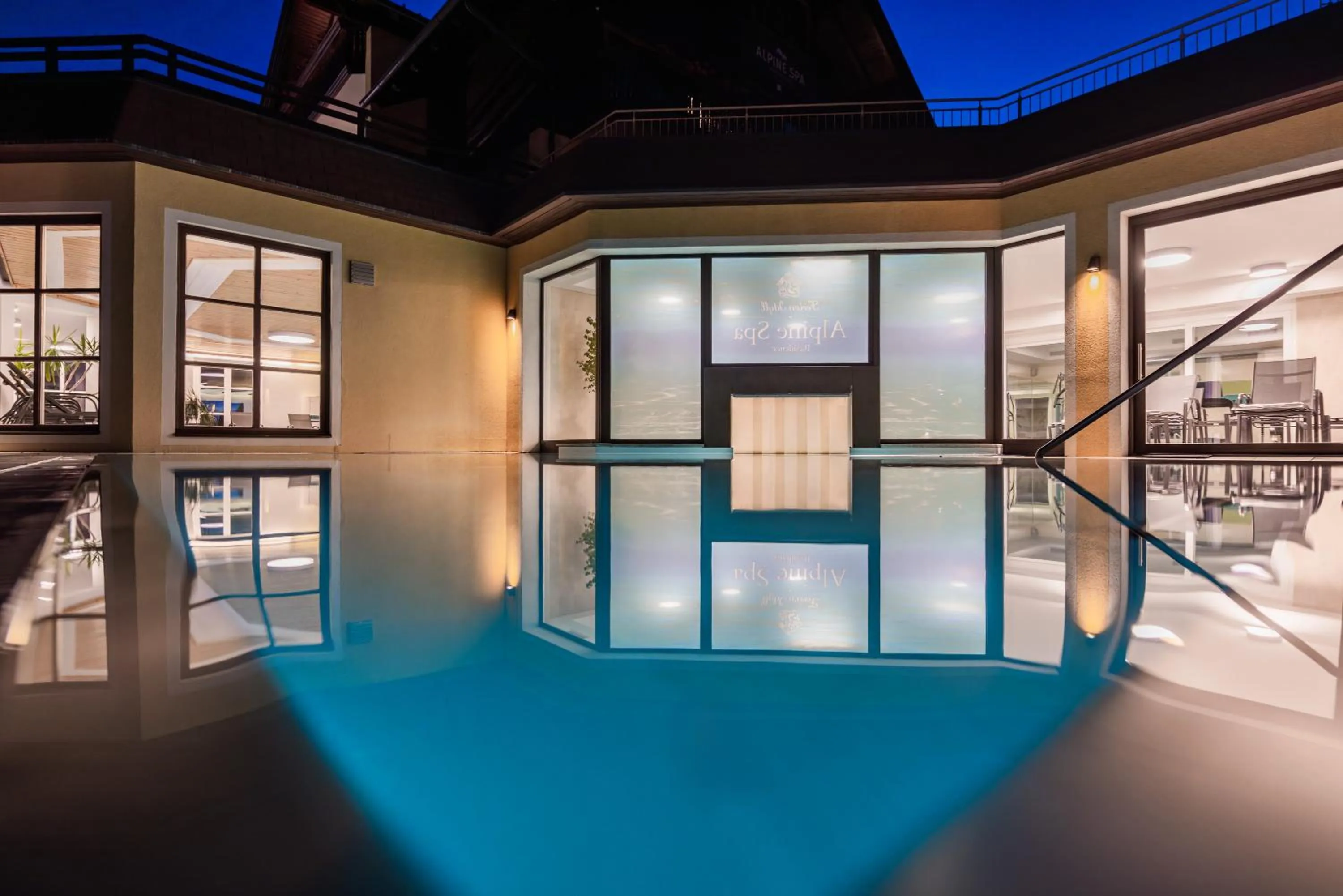Swimming pool in Alpine Spa Residence