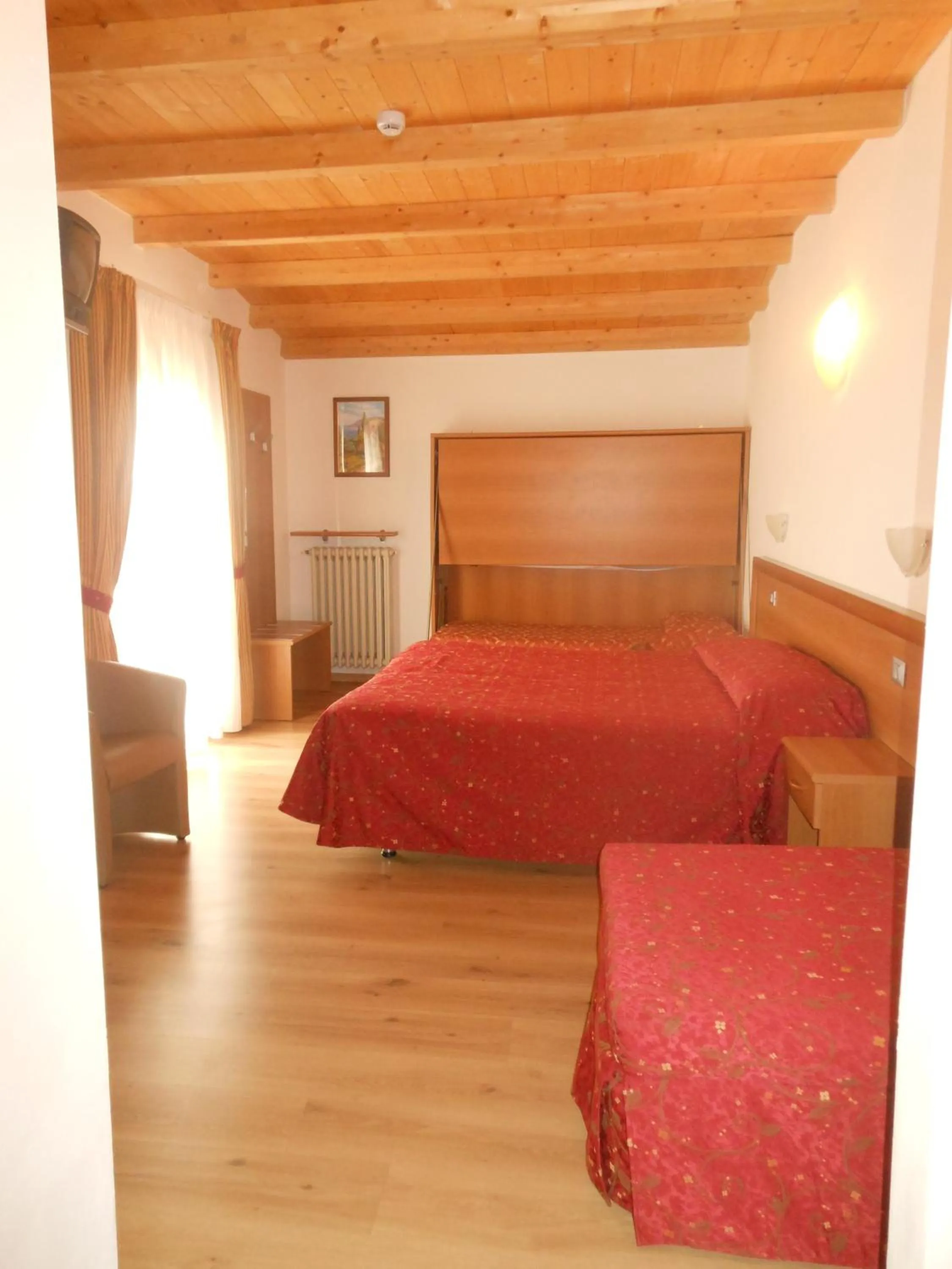 Photo of the whole room in Hotel Montebaldina