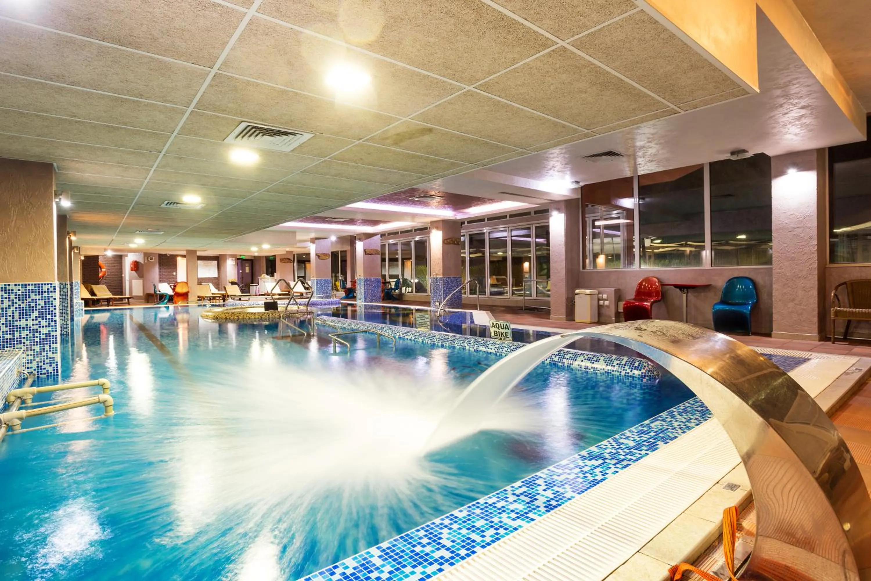 Swimming pool in Balneo Complex & Spa Aquatonik