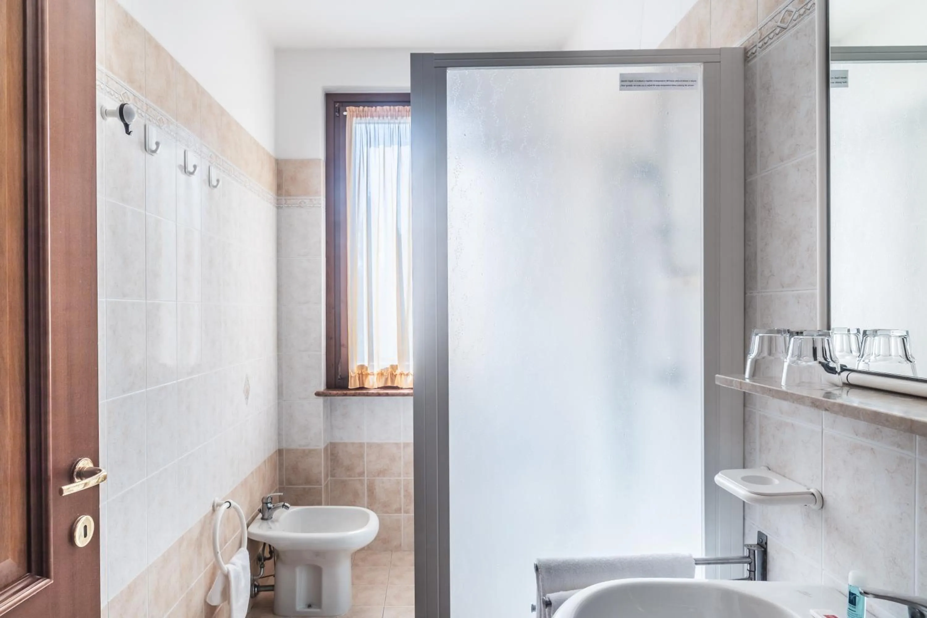 Shower in Residence Nuove Terme