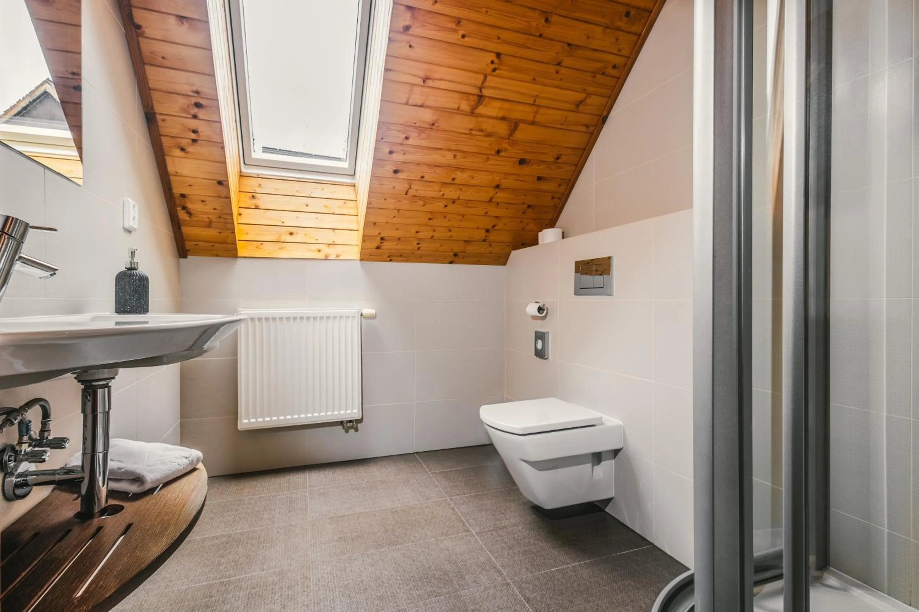 Shower in Hotel Mikulášska Chata