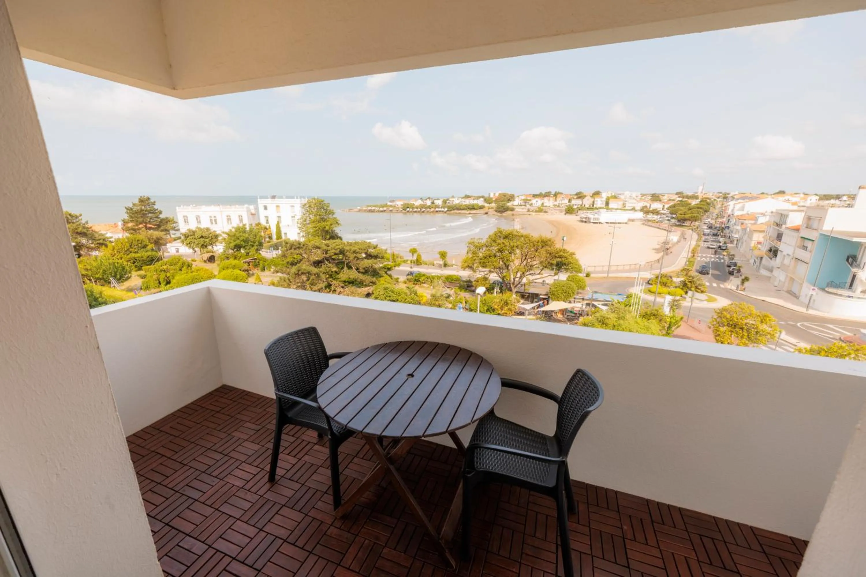 Property building in Hotel Belle Vue Royan