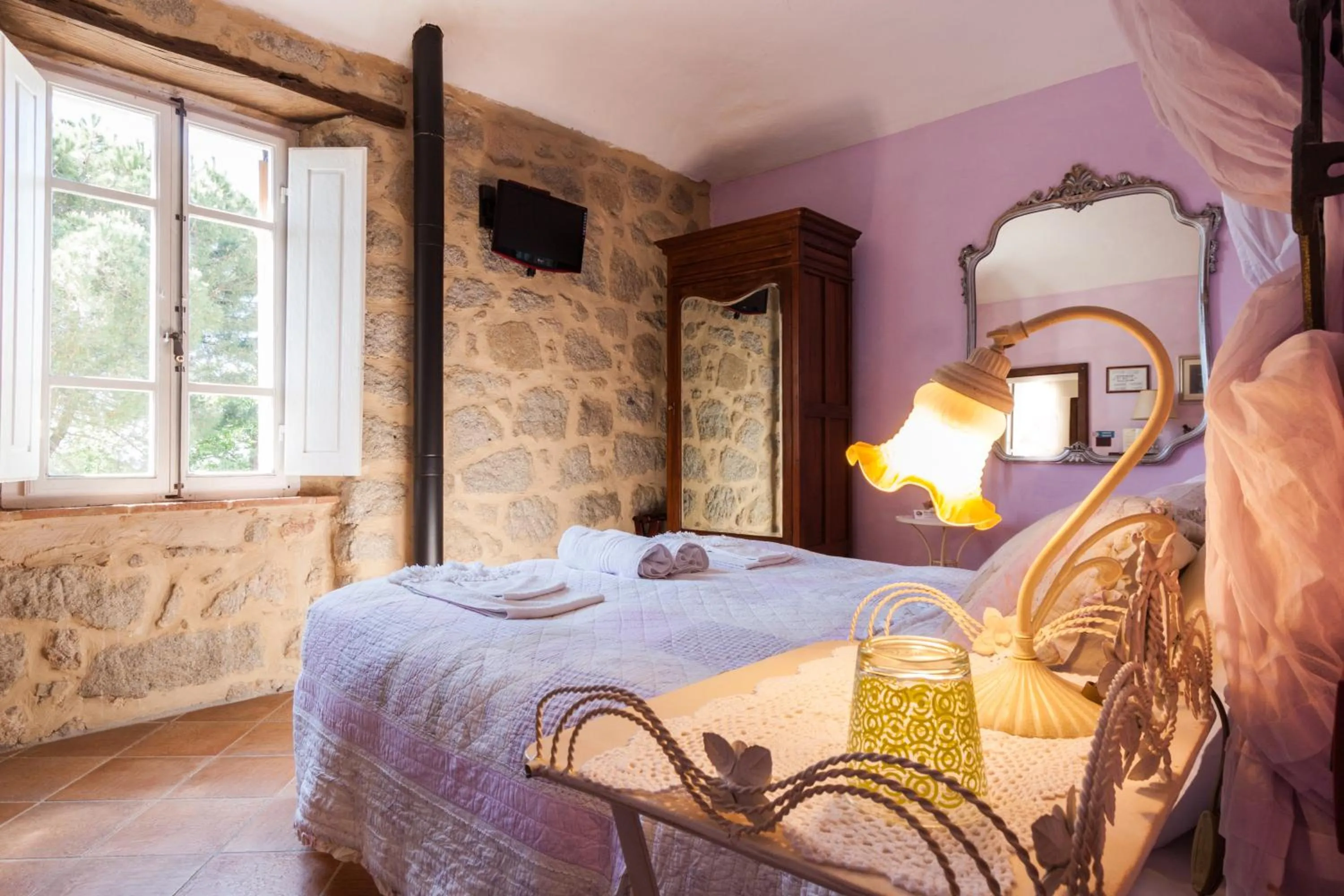 Bedroom in Borgo Tepolini Country House