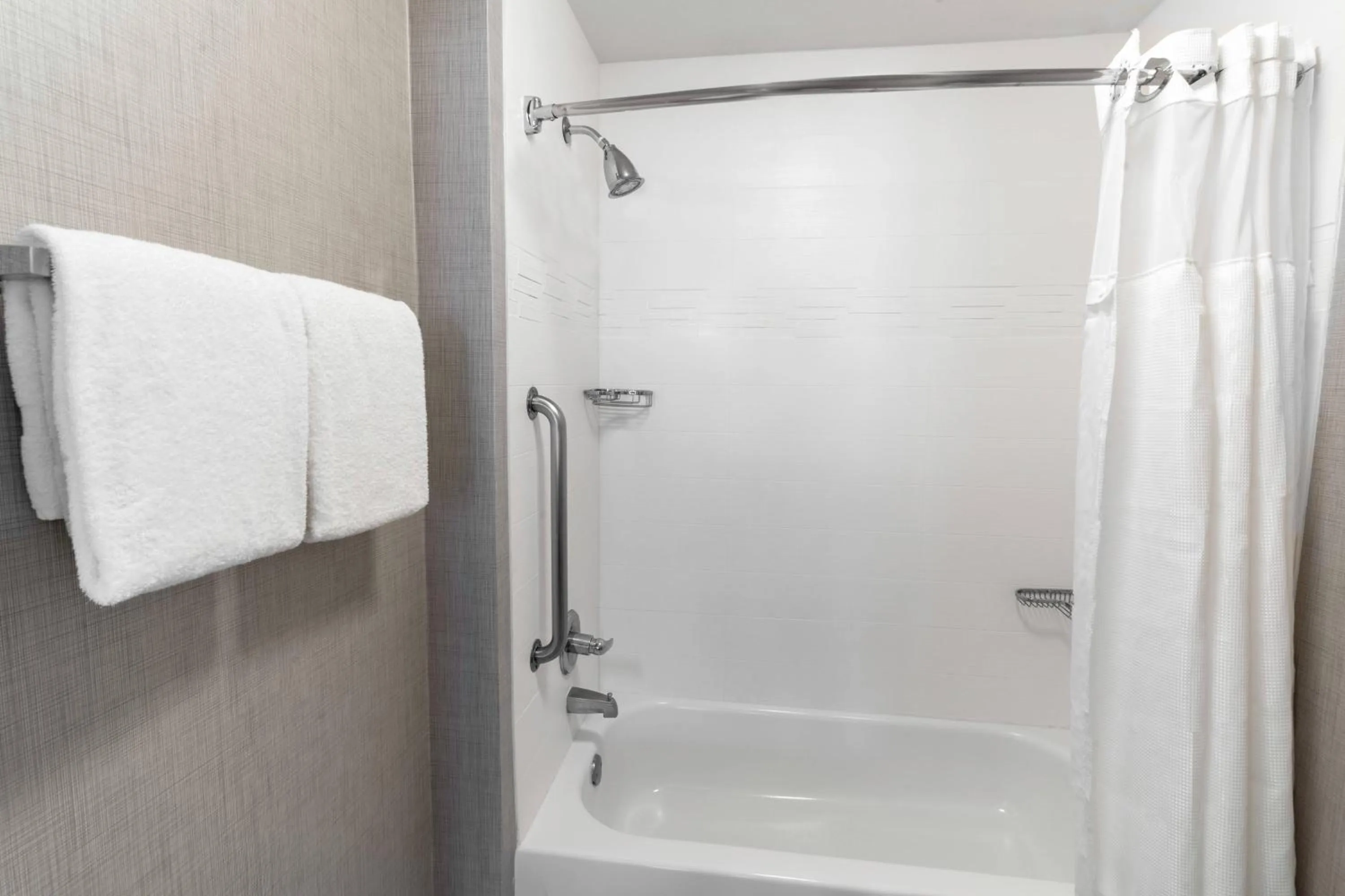 Bathroom in Residence Inn Sacramento Rancho Cordova