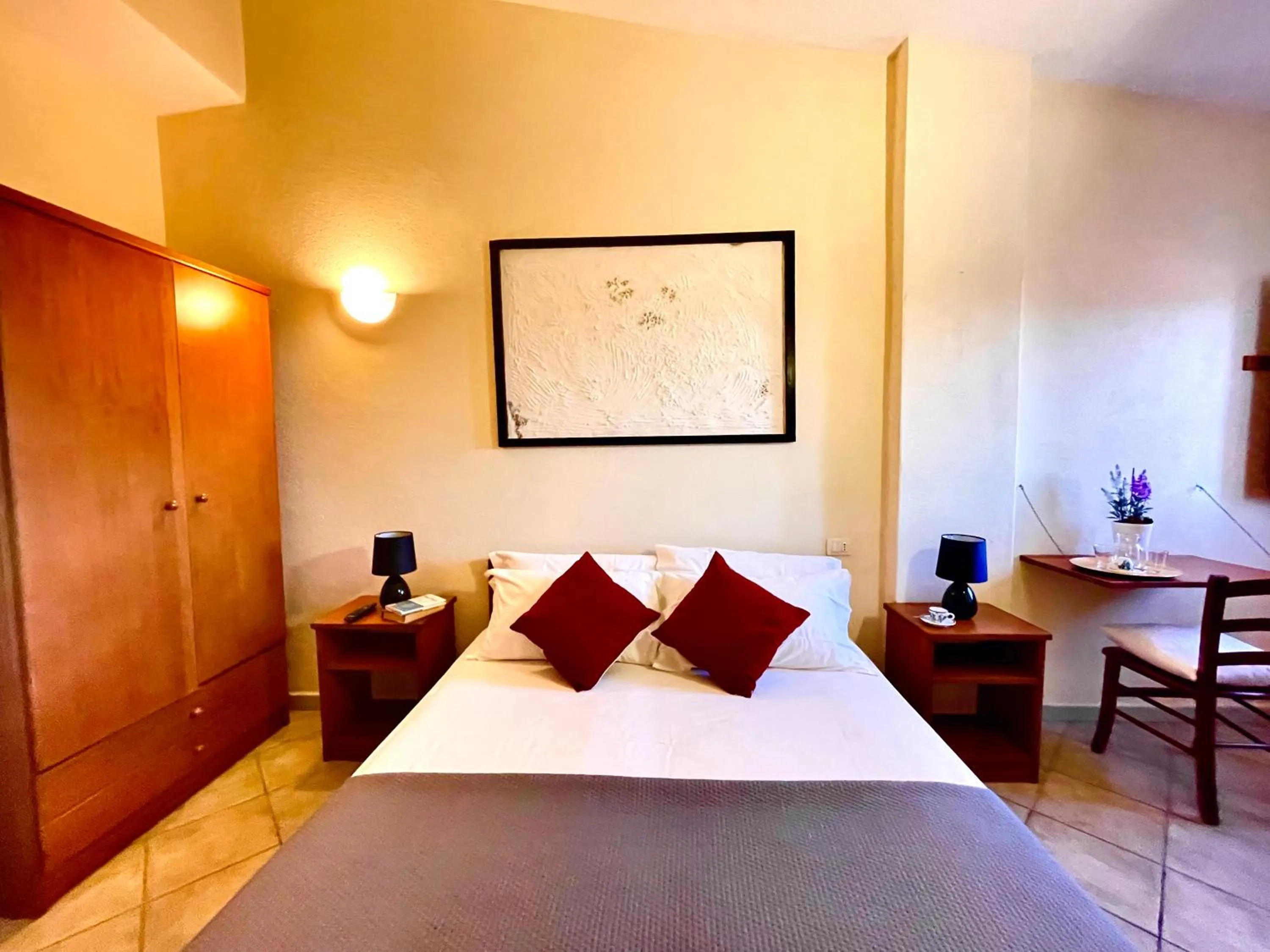 Bed in Hotel Velasole