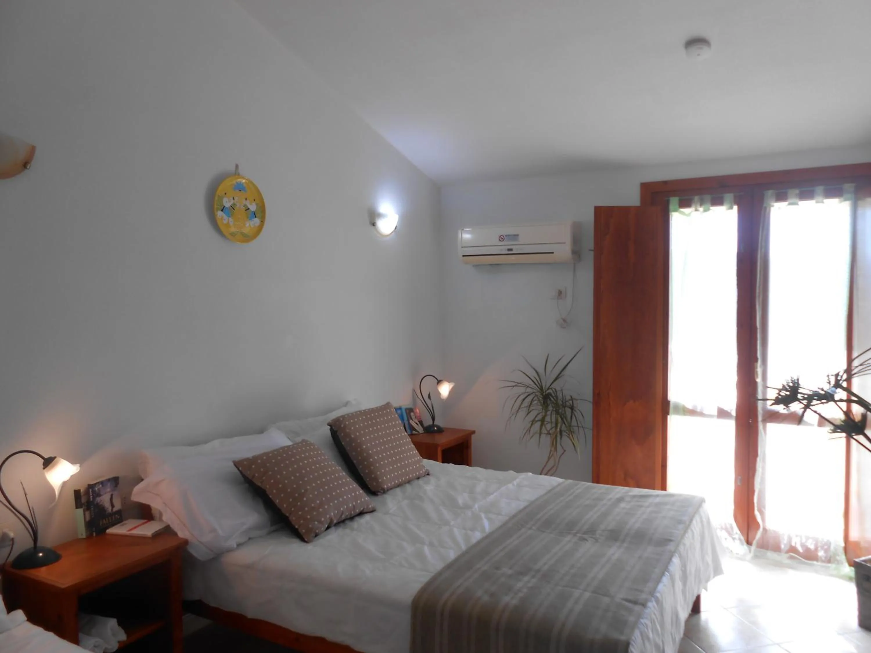 Bed in Hotel Velasole