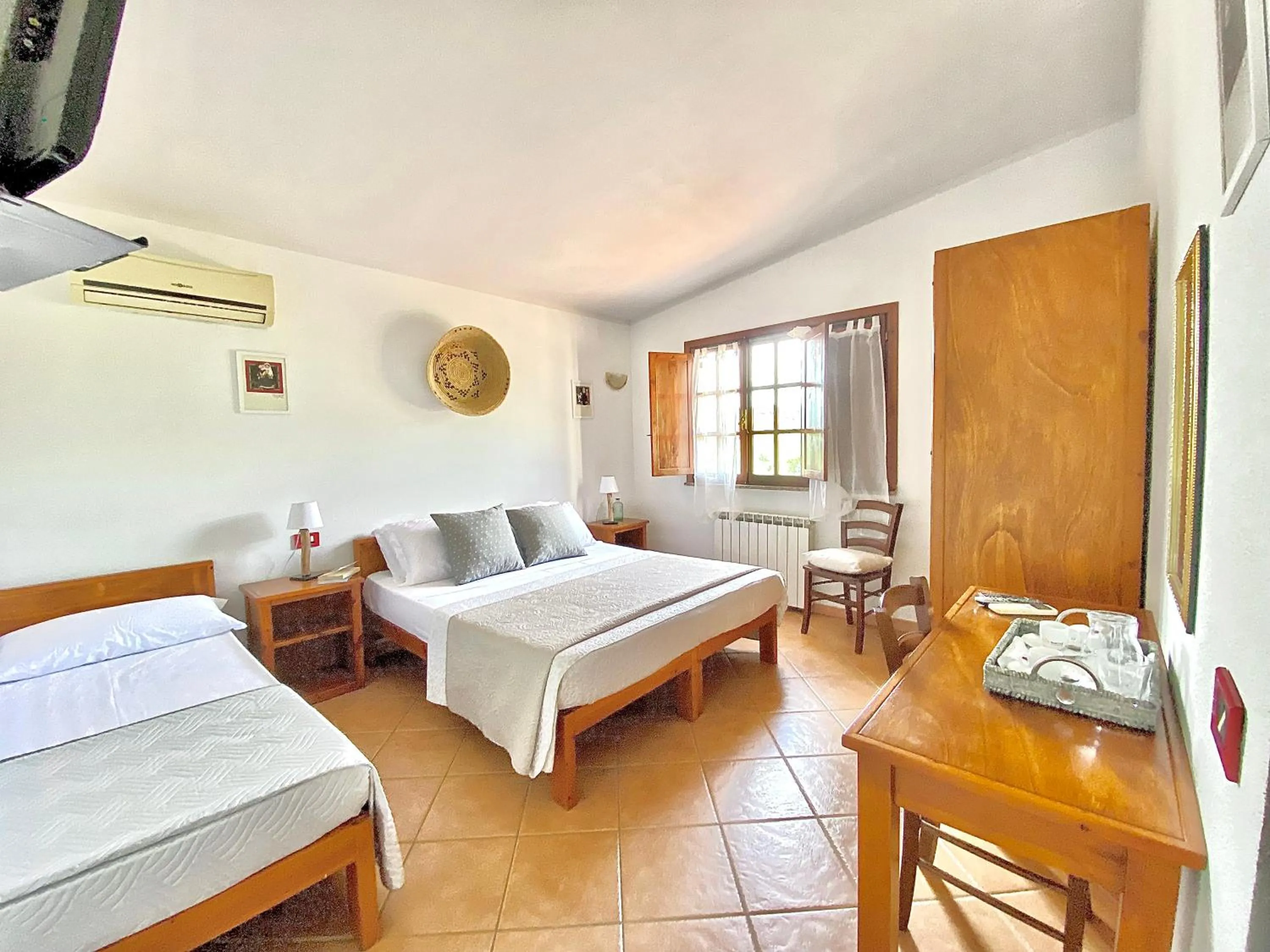 Property building in Hotel Velasole