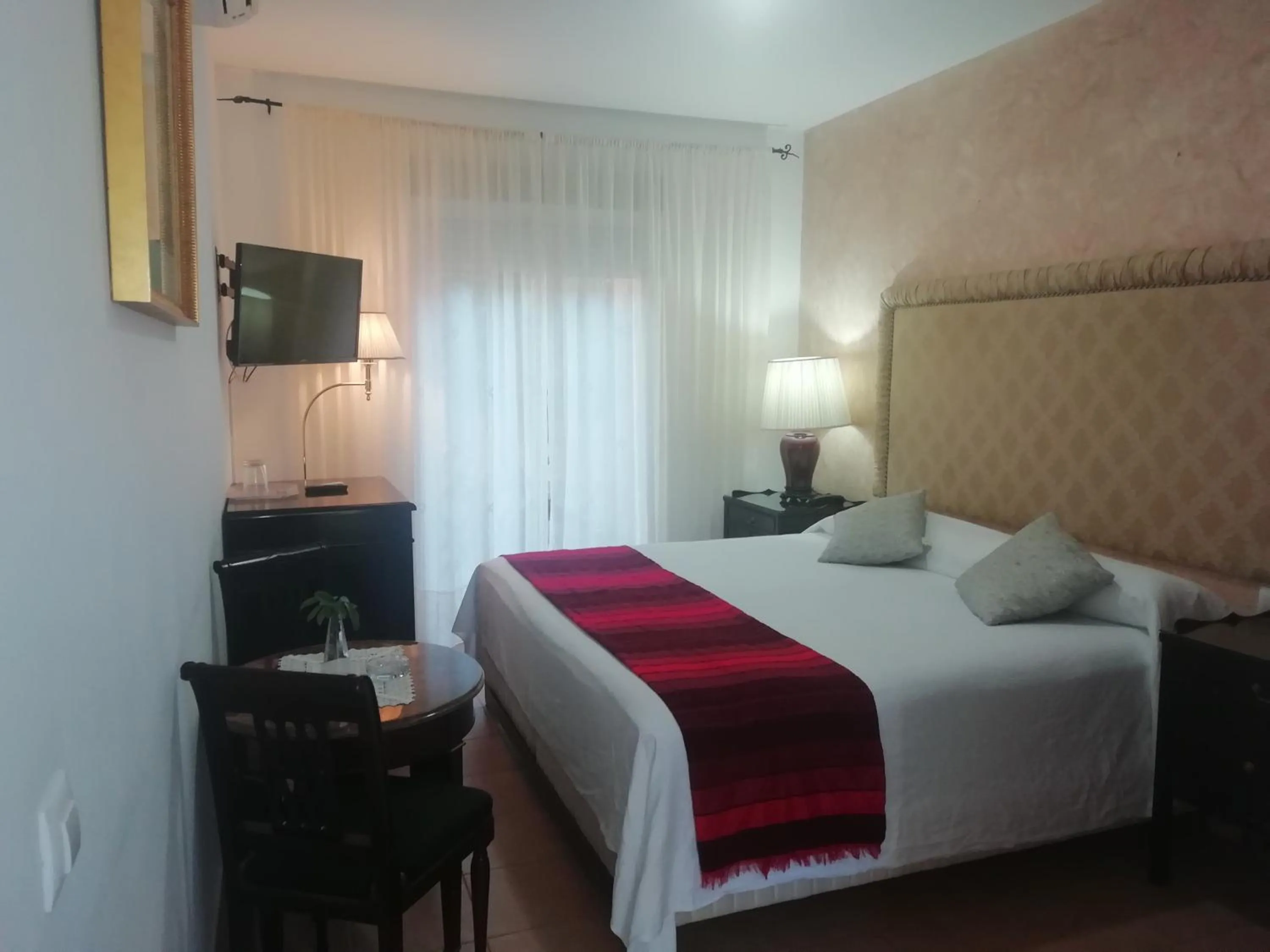 Photo of the whole room, Bed in Hostal Alhaja Playa