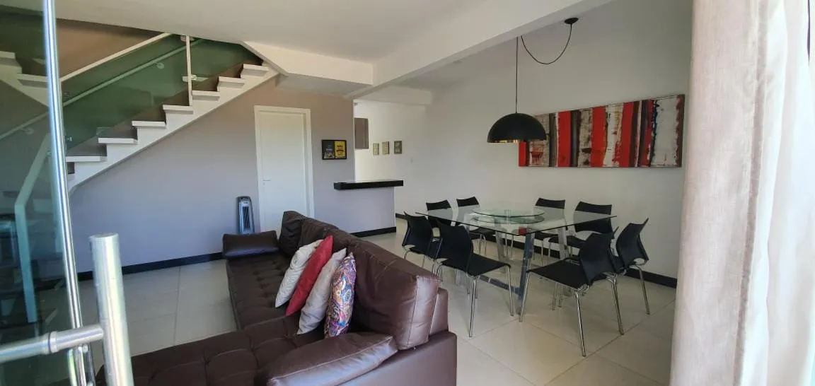 Casa Escarpas