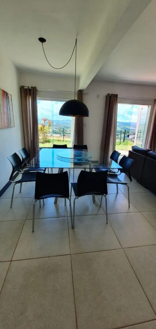 Casa Escarpas