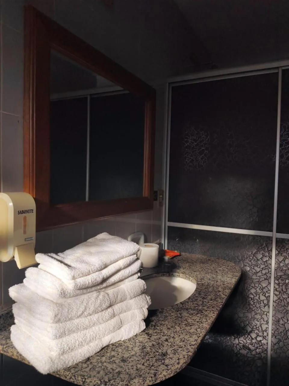 Bathroom in Canzi Cataratas Hotel