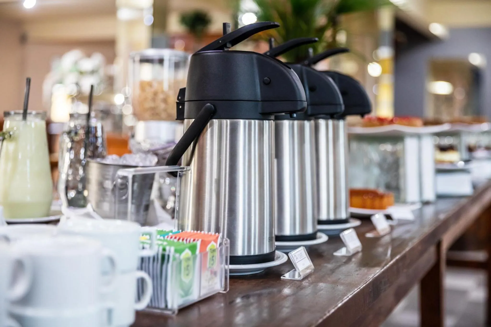 Food and drinks in Canzi Cataratas Hotel