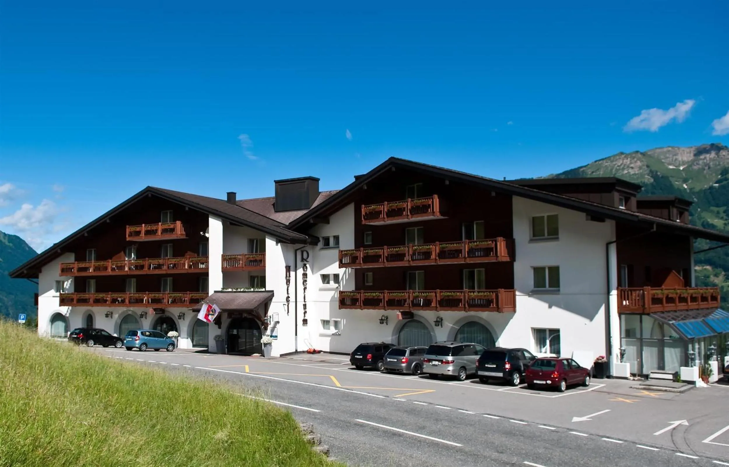 Facade/entrance in Seminar- & Erlebnishotel RömerTurm