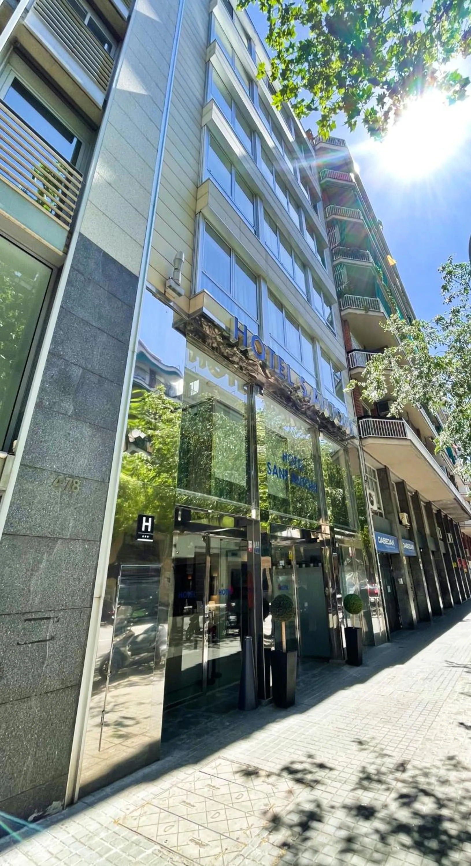 Facade/entrance in SM Hotel Sant Antoni