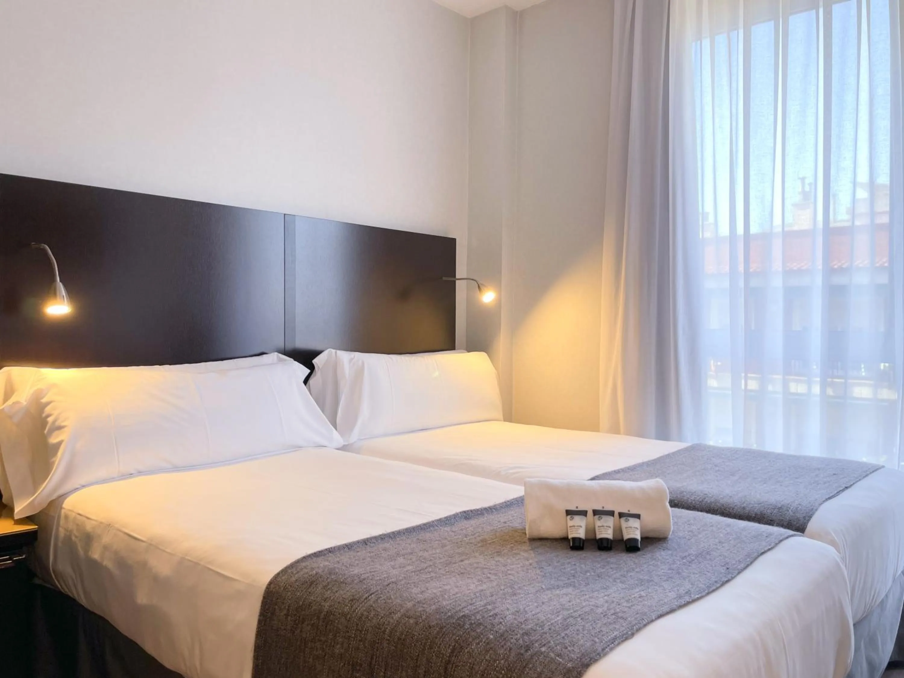 Bed in SM Hotel Sant Antoni