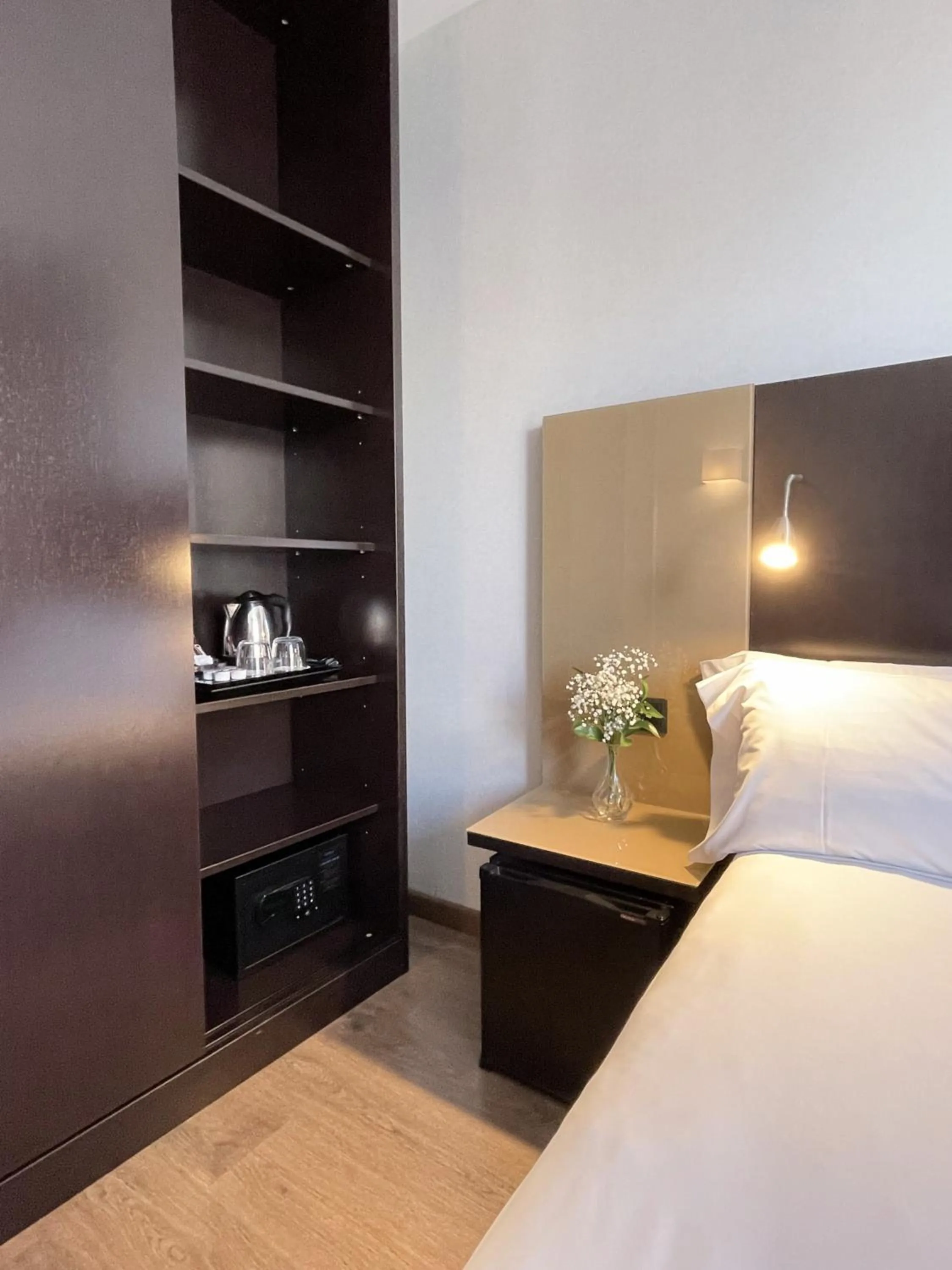 Decorative detail, Bed in SM Hotel Sant Antoni