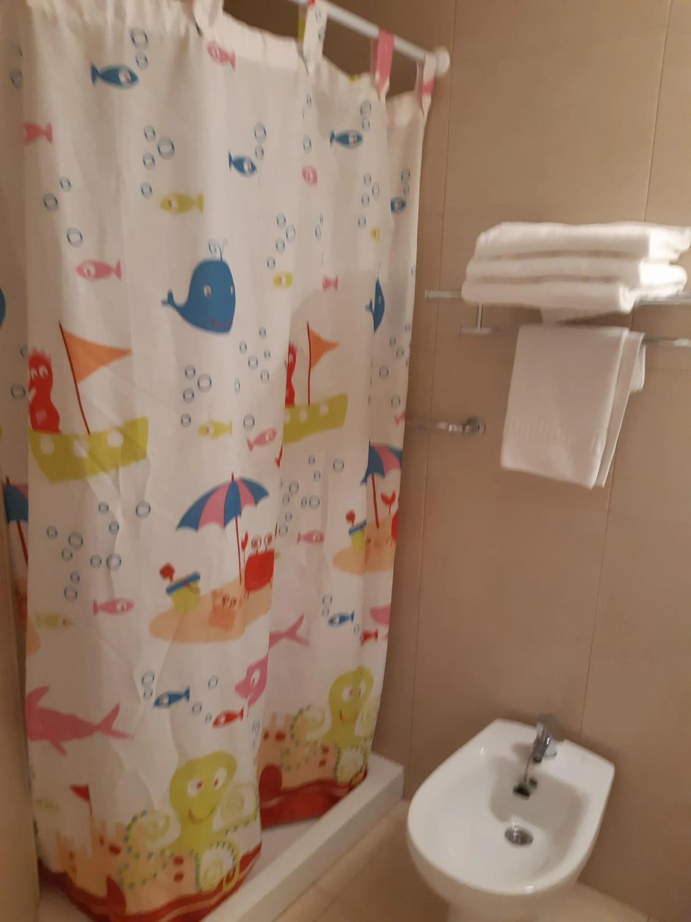 Bathroom in Hotel Condestable