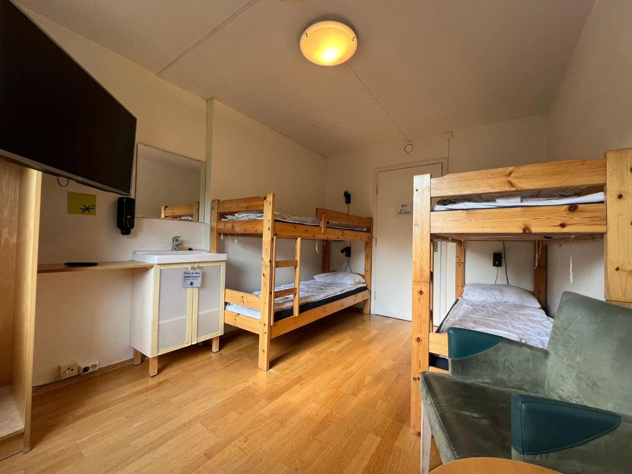 Bed in Gjøvik Hovdetun Hostel