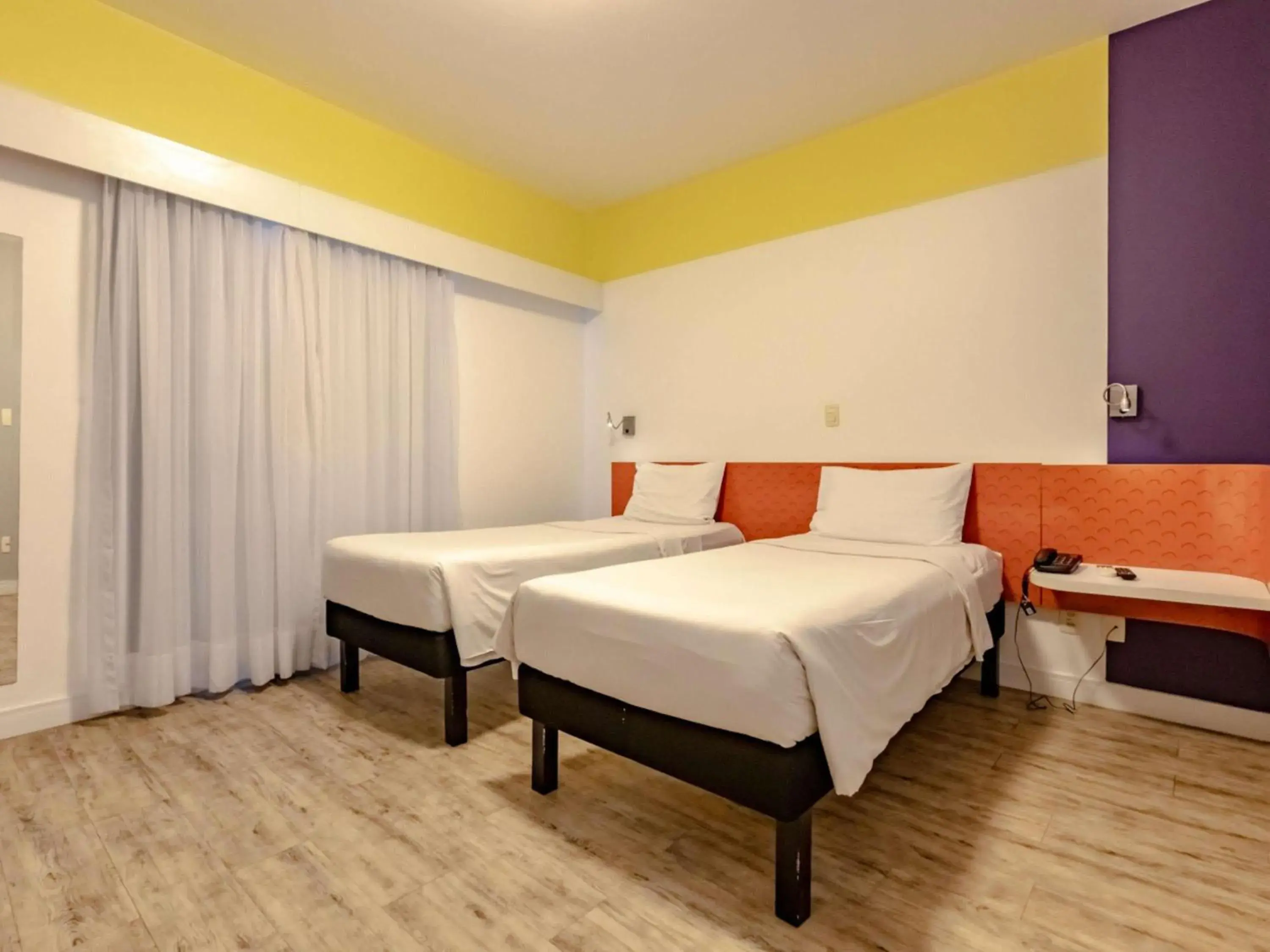 Standard Twin Apartment in Ibis Styles Balneário Camboriú - 1 Quadra do Mar Standard Twin Apartment in Ibis Styles Balneário Camboriú - 1 Quadra do Mar