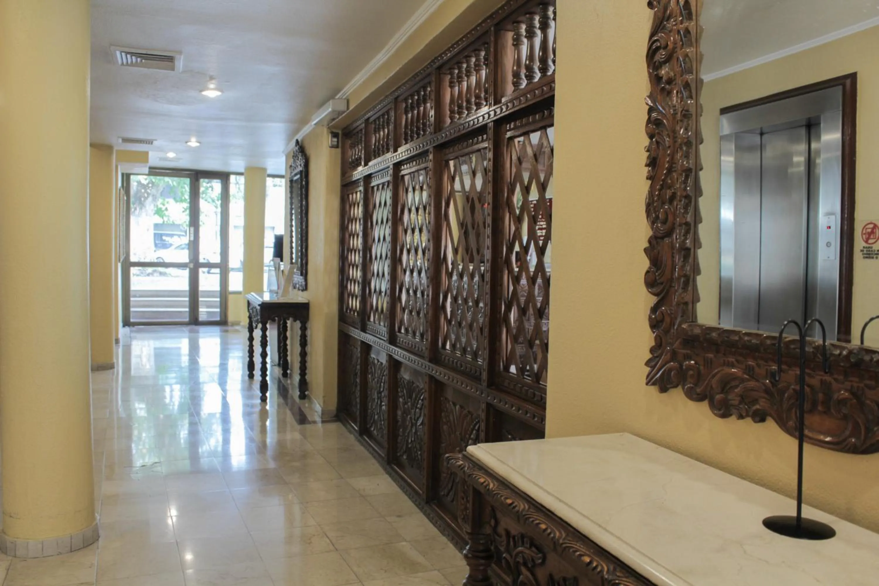 Lobby or reception in Hotel Alcala del Rio