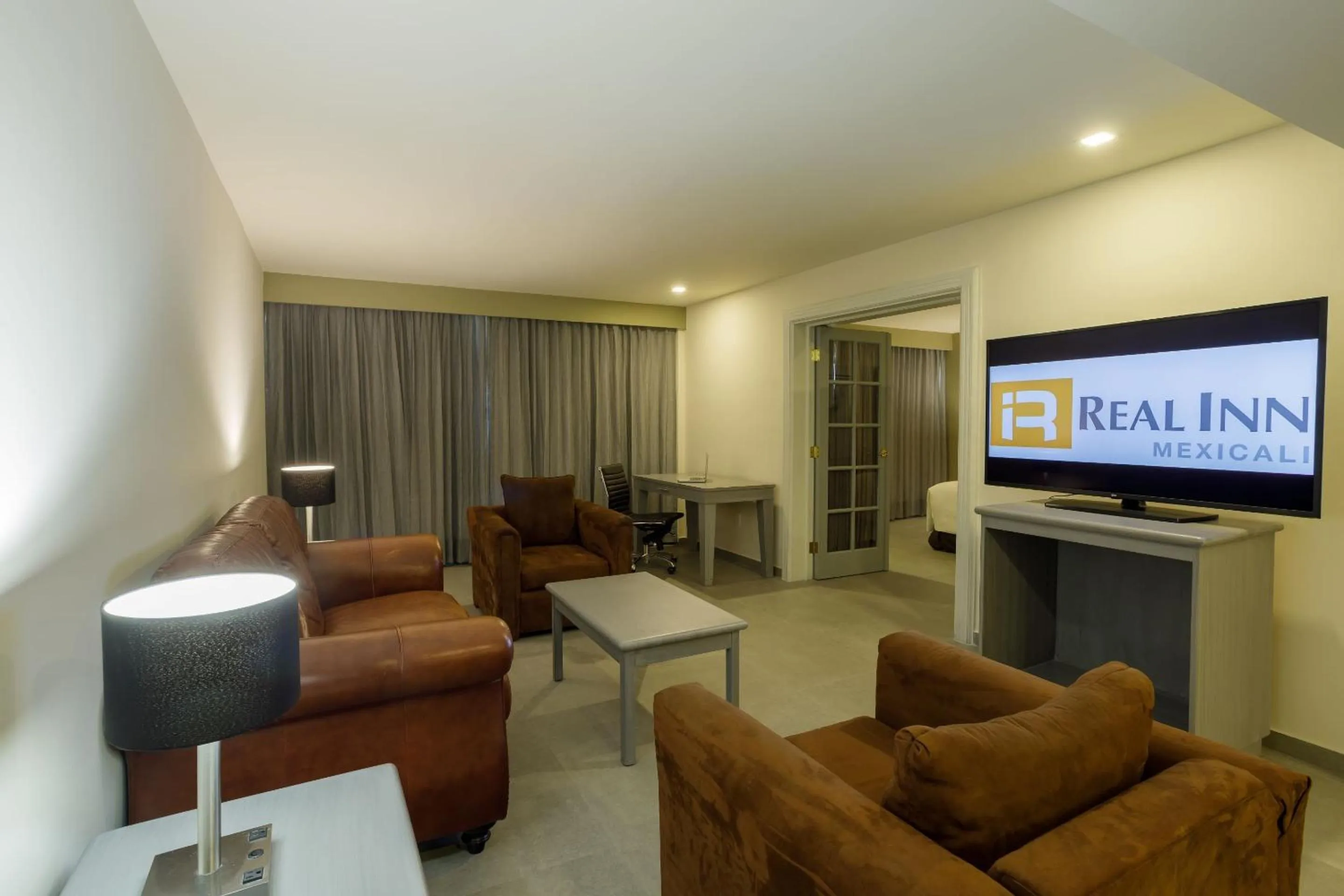 Photo of the whole room in Real Inn Mexicali