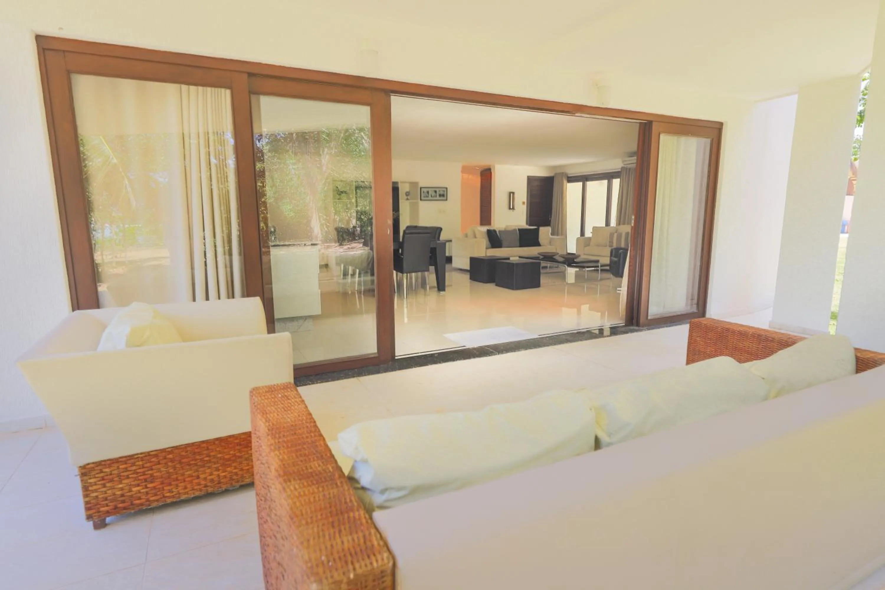 Seating area, Bed in Sun Bay Pipa Hotéis