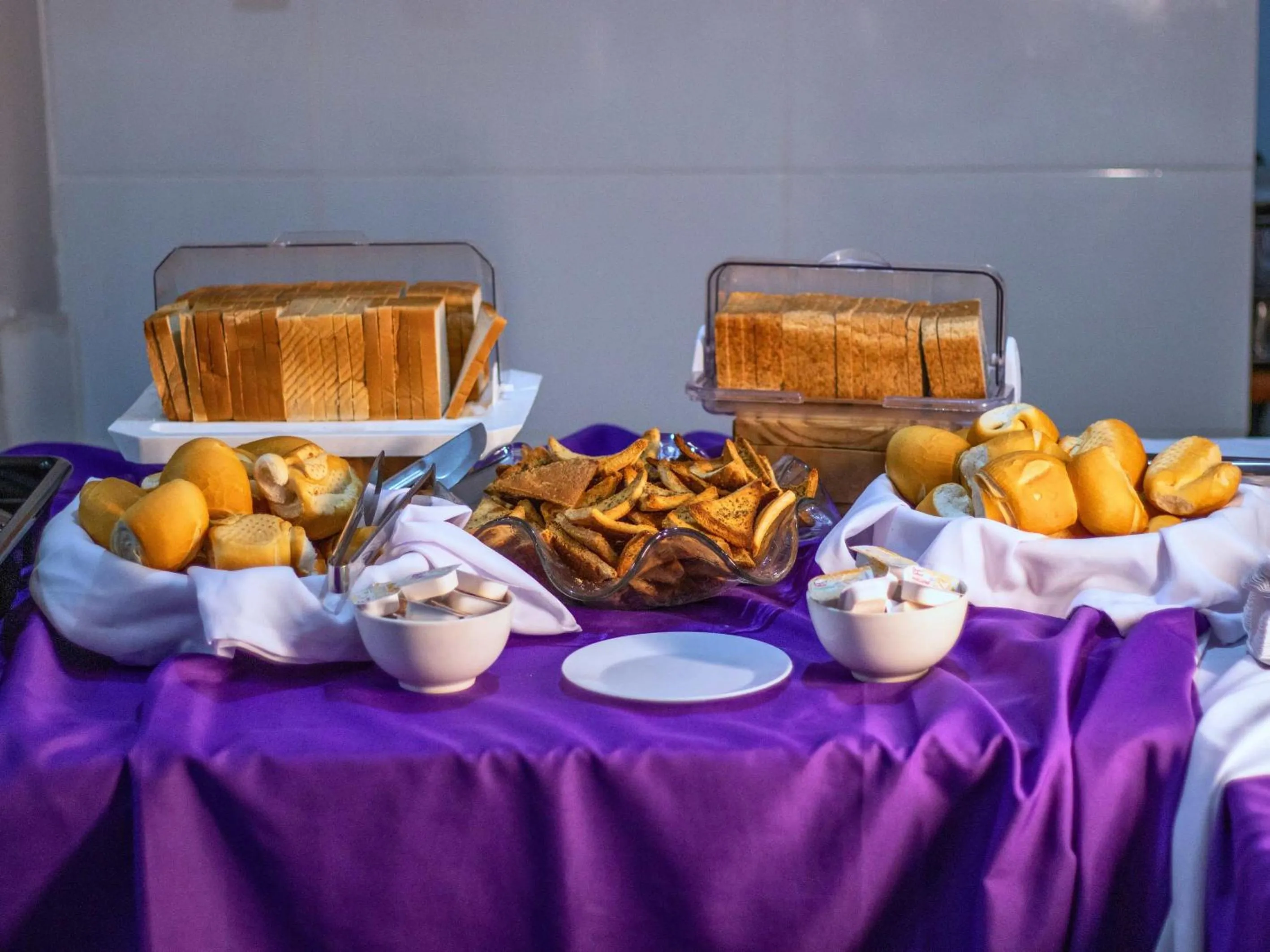 Breakfast in Manacá Hotel