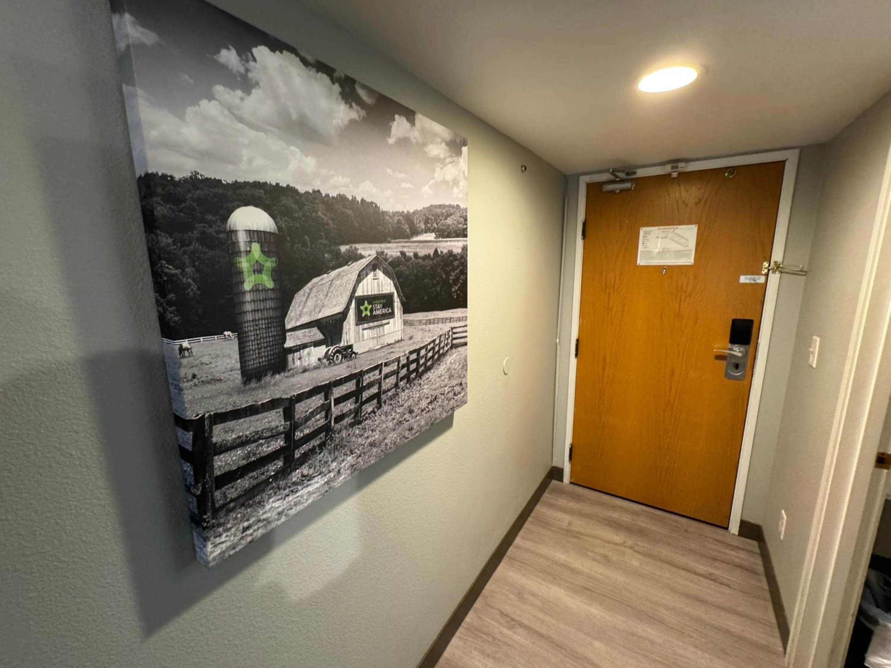 Decorative detail in Extended Stay America Premier Suites - Portland - North