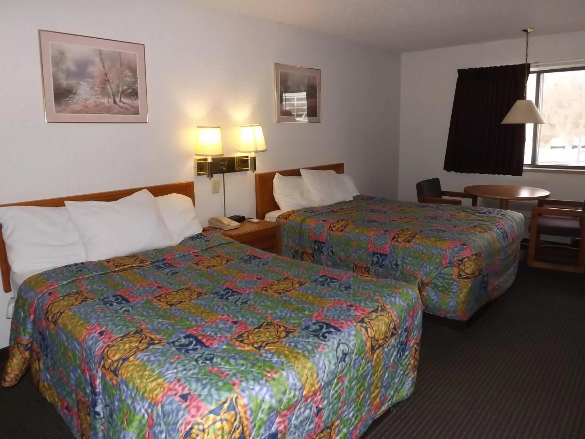 Bedroom, Bed in KCI Lodge