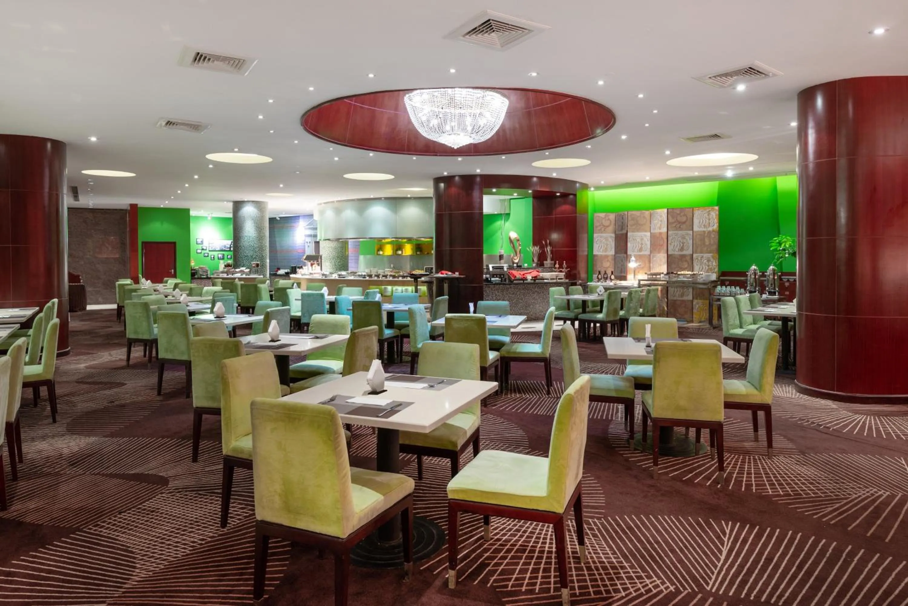 Restaurant/places to eat in Holiday Inn Shanghai Pudong Nanpu by IHG