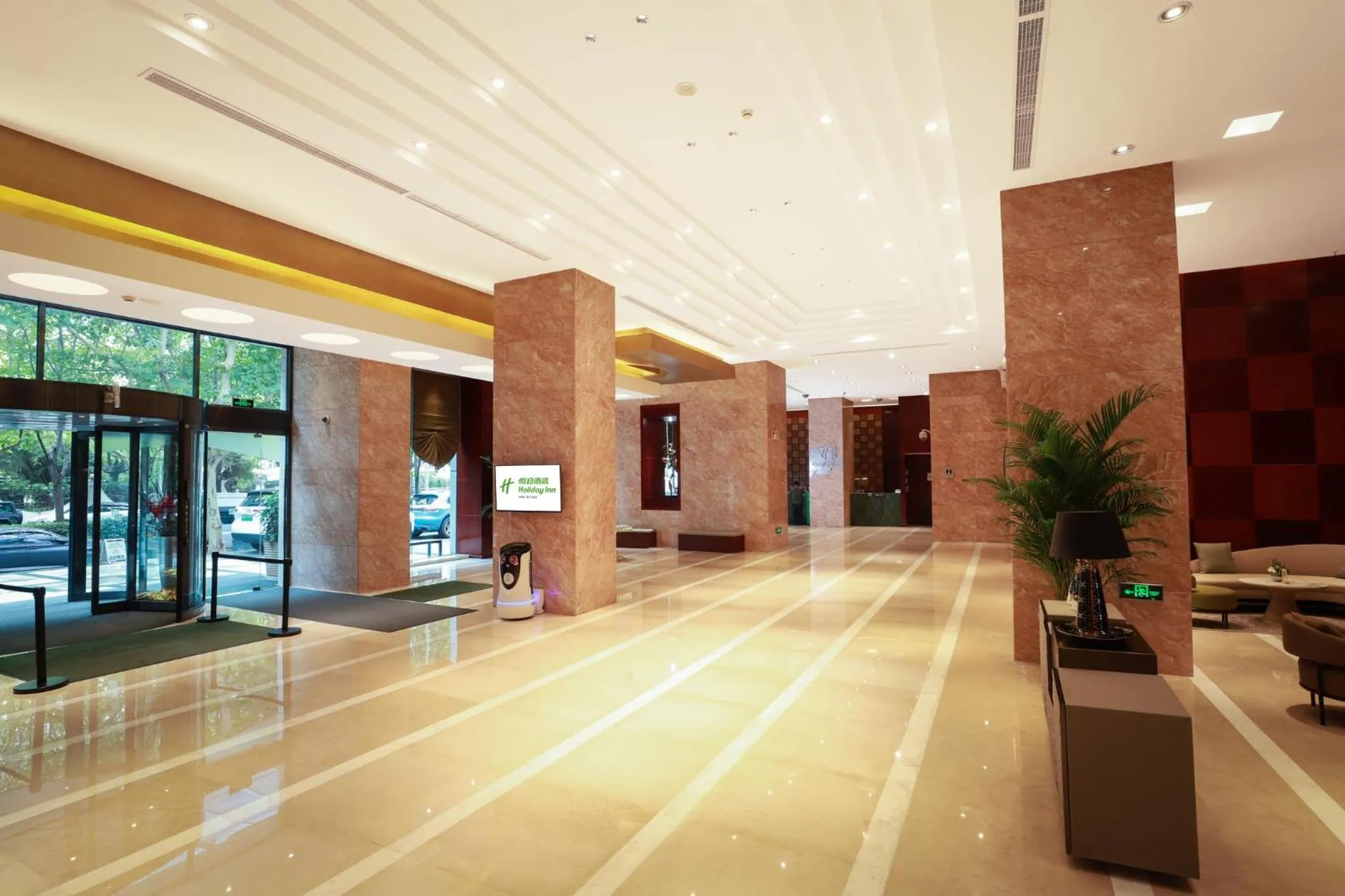 Property building in Holiday Inn Shanghai Pudong Nanpu by IHG