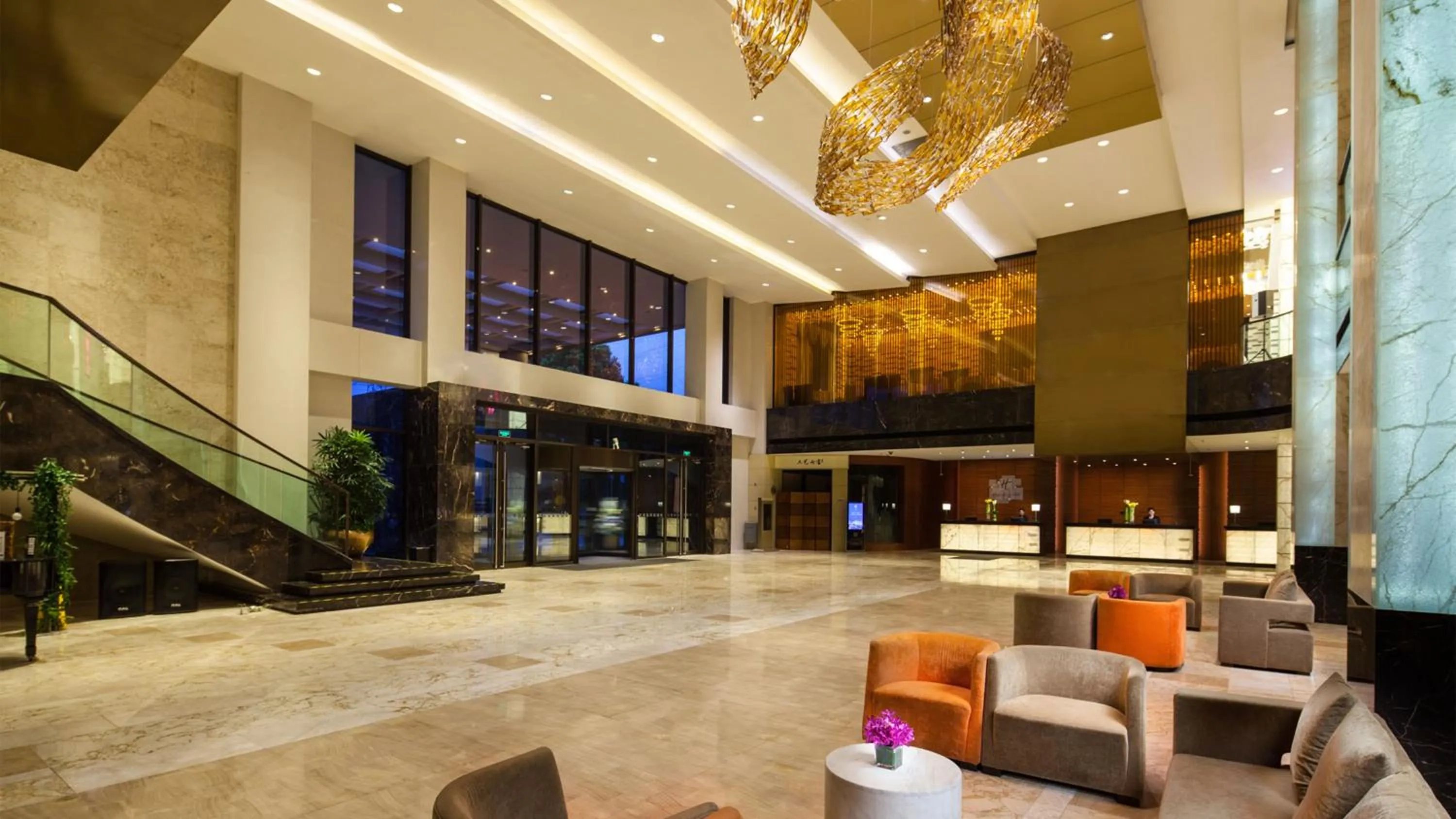 Property building in Crowne Plaza Shanghai Jinxiu by IHG