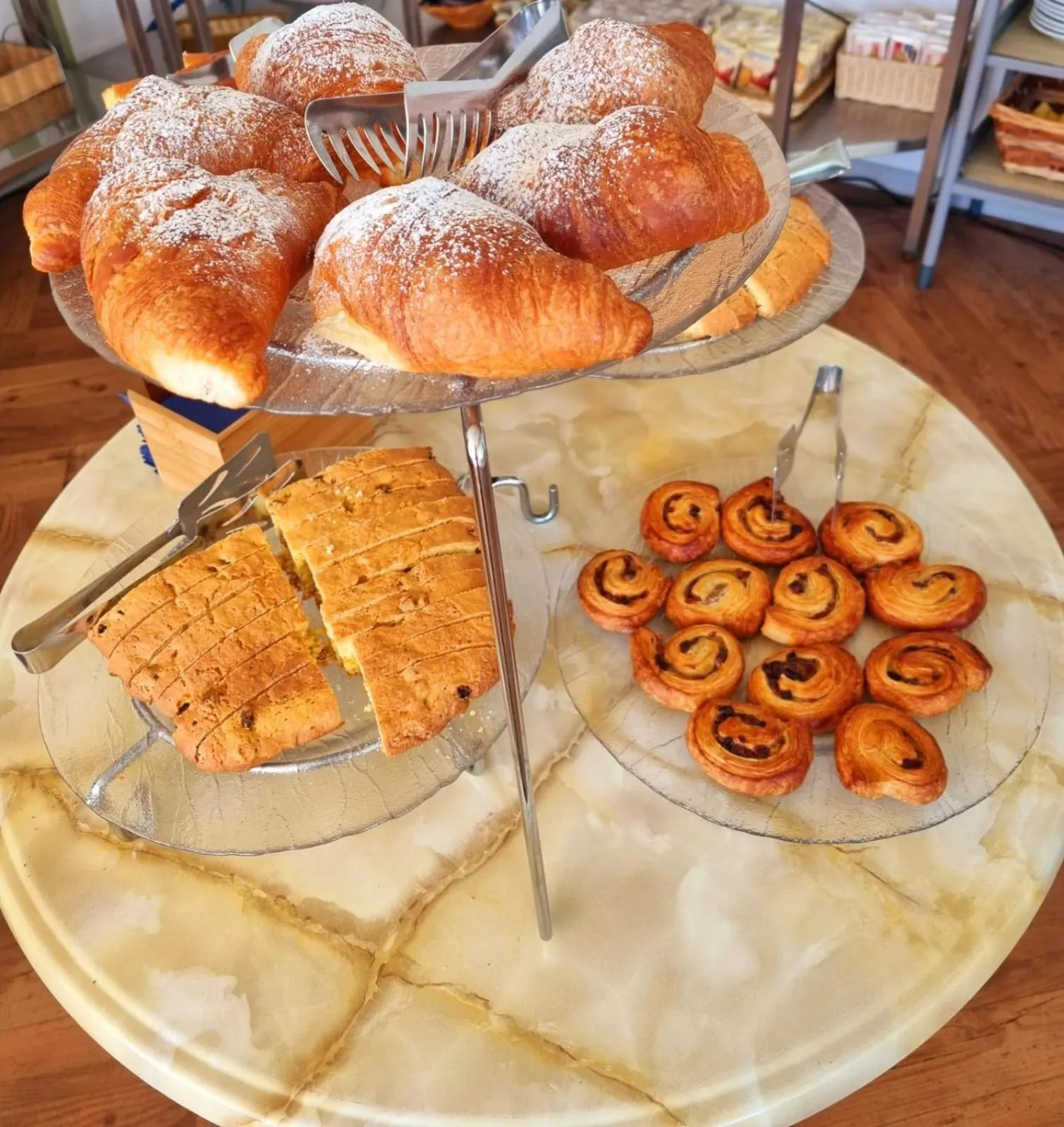 Breakfast in Hotel Augusta