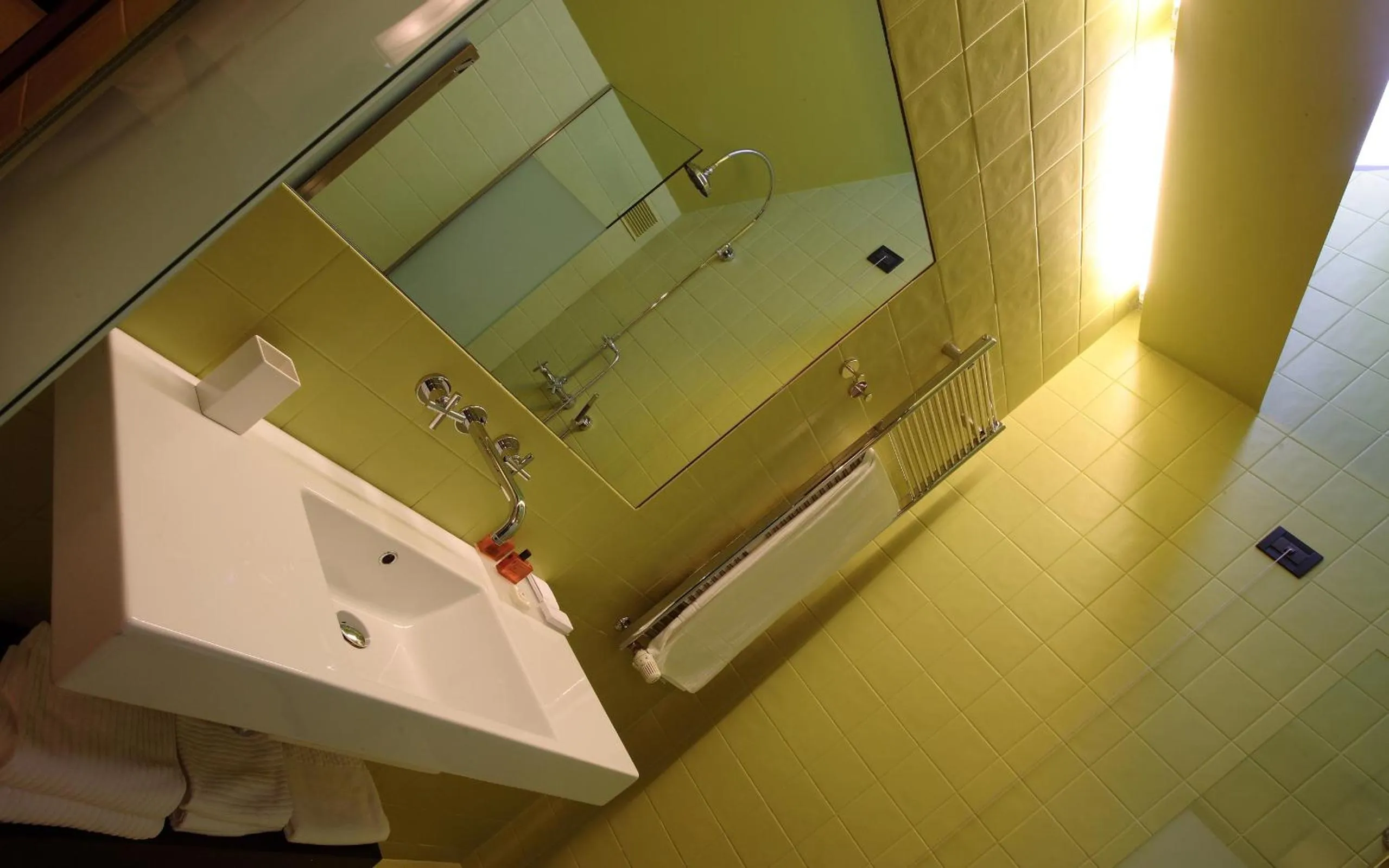 Bathroom in Hotel Clocchiatti Next