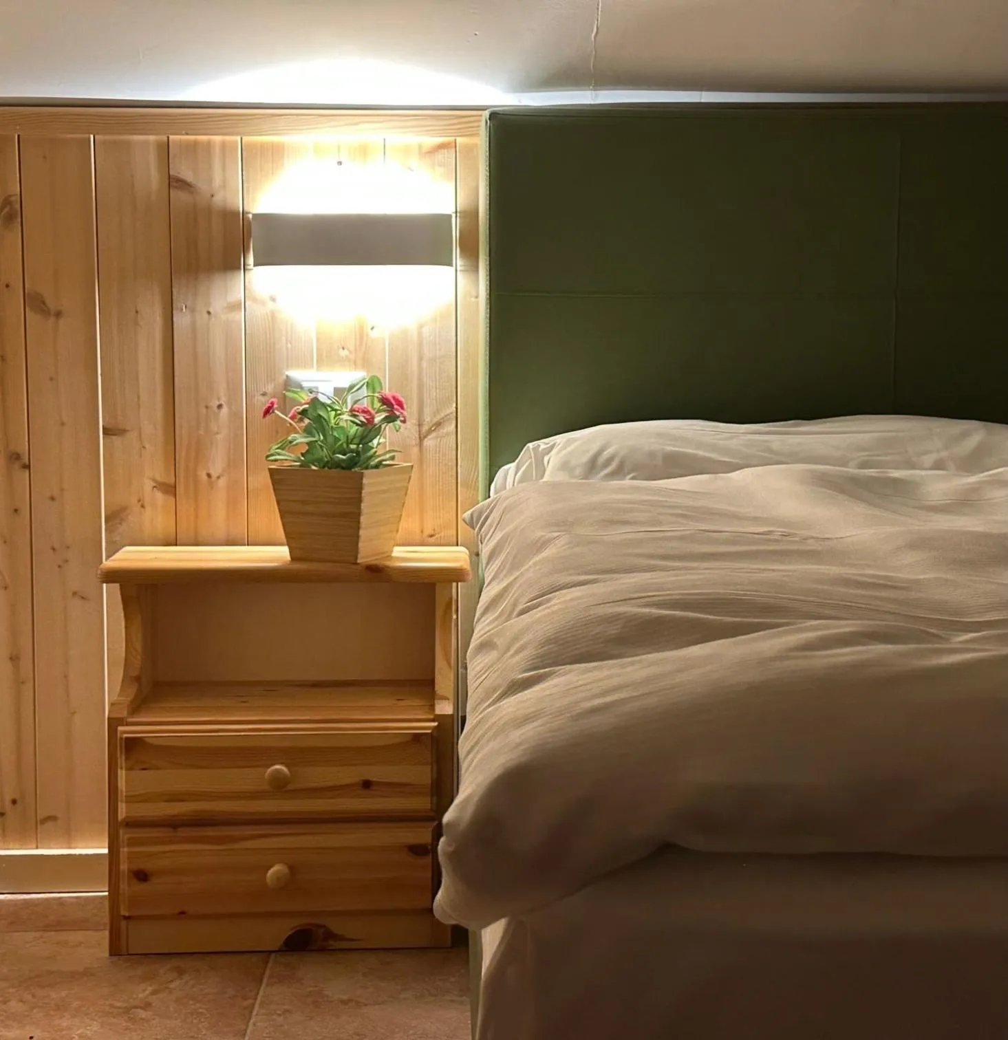 Bed in Hotel Trieste