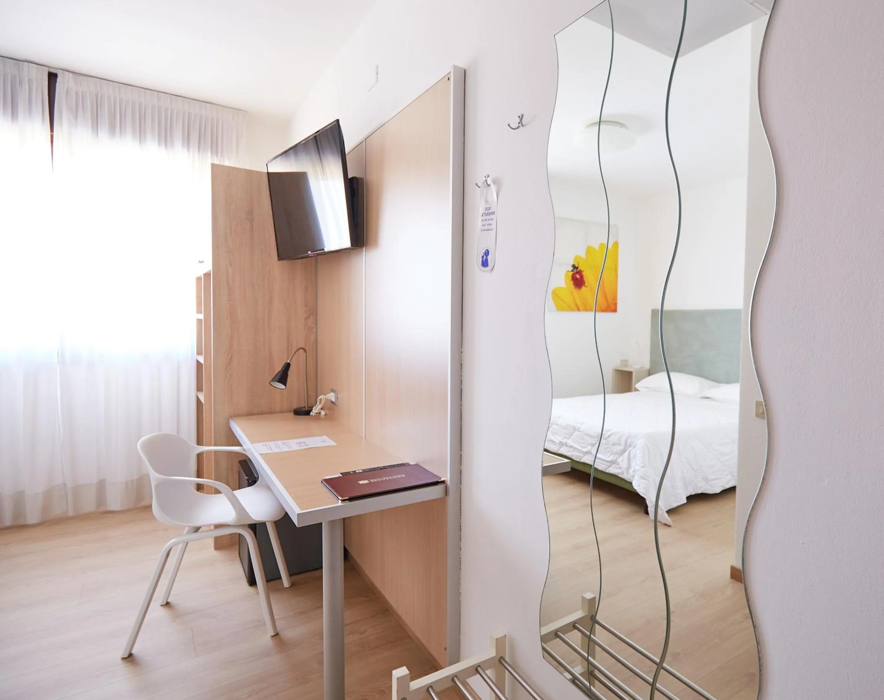 TV and multimedia, Bed in Albergo Ristorante Belvedere