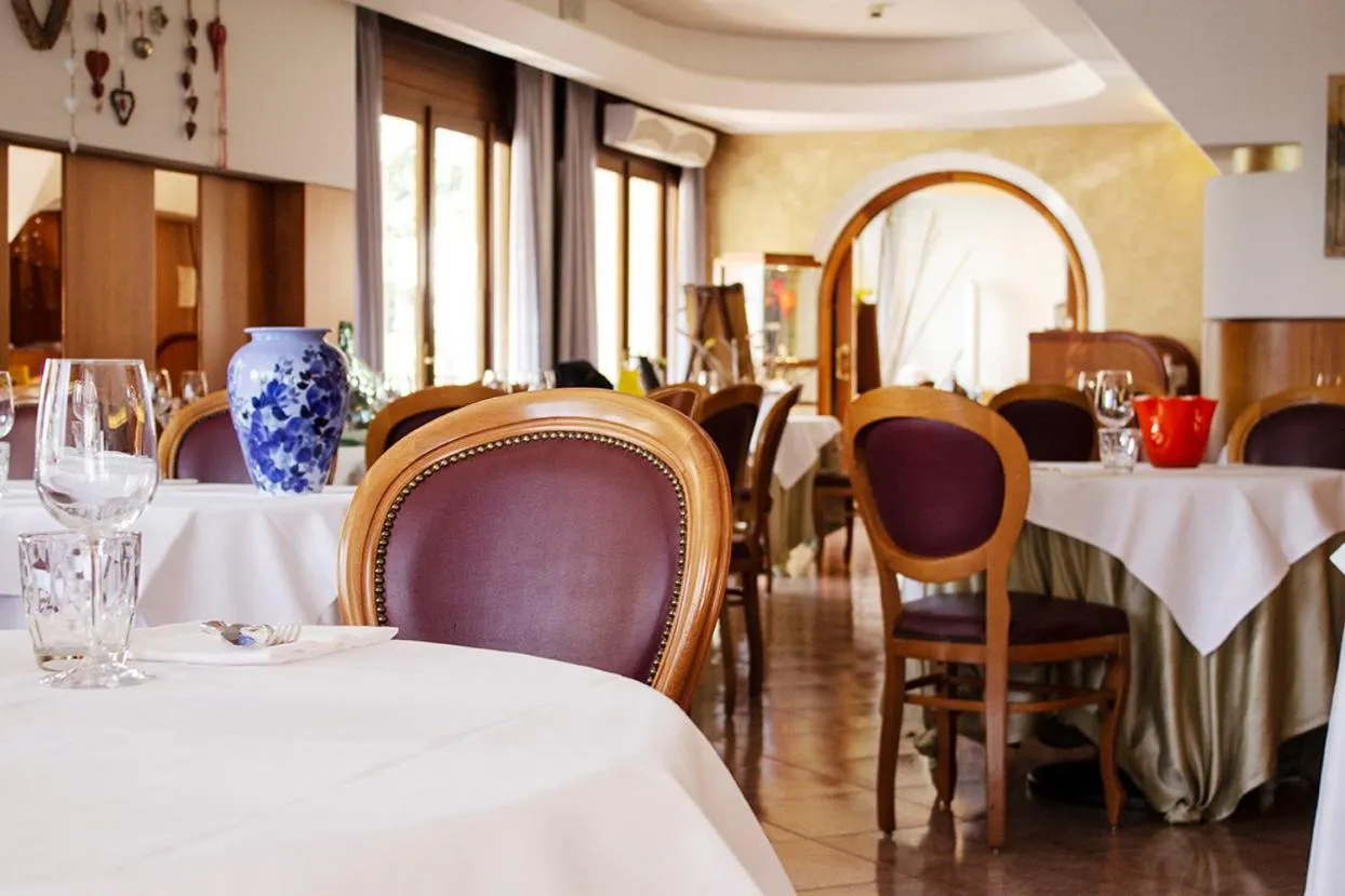 Restaurant/places to eat in Albergo Ristorante Belvedere