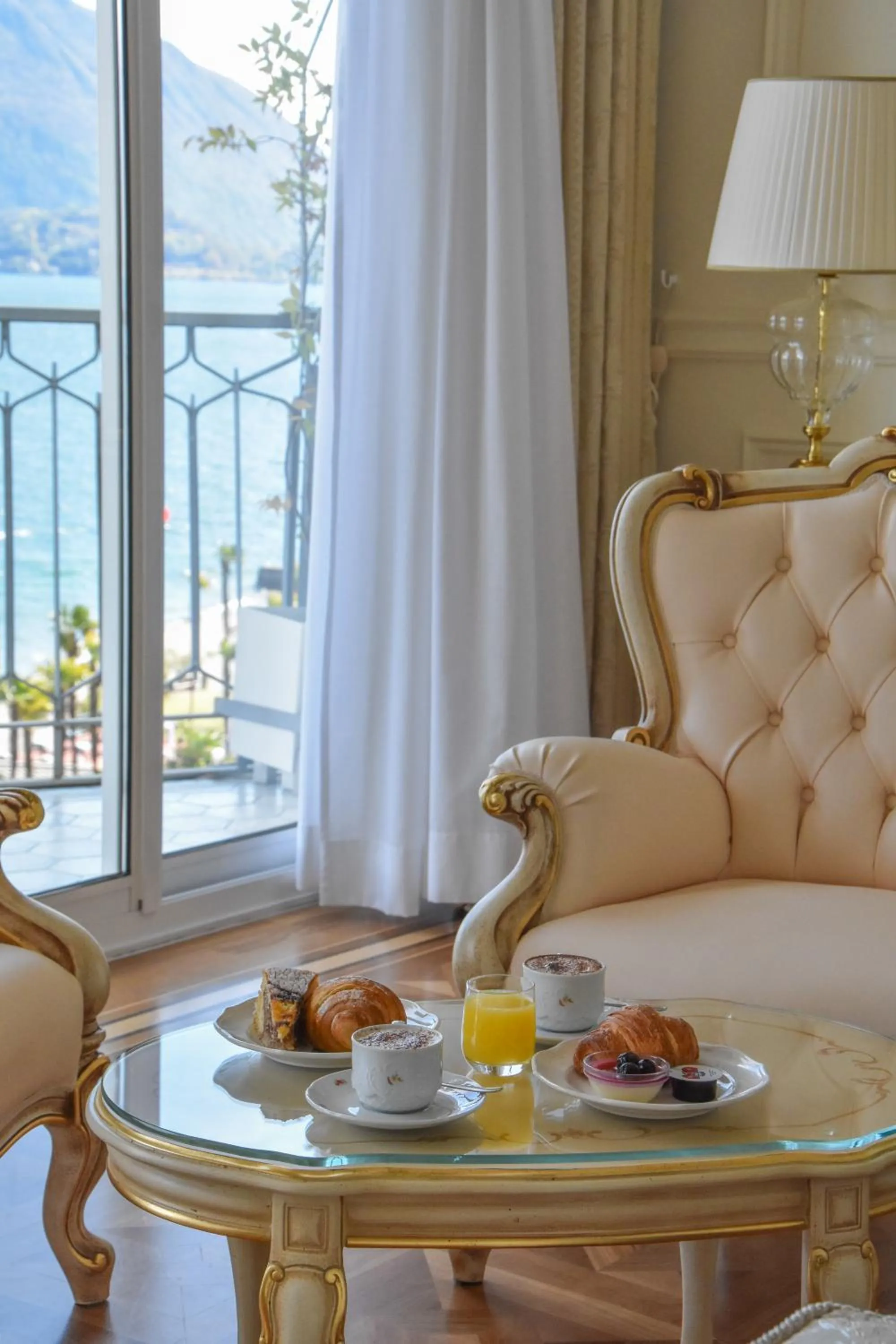 Bedroom in Hotel Astoria