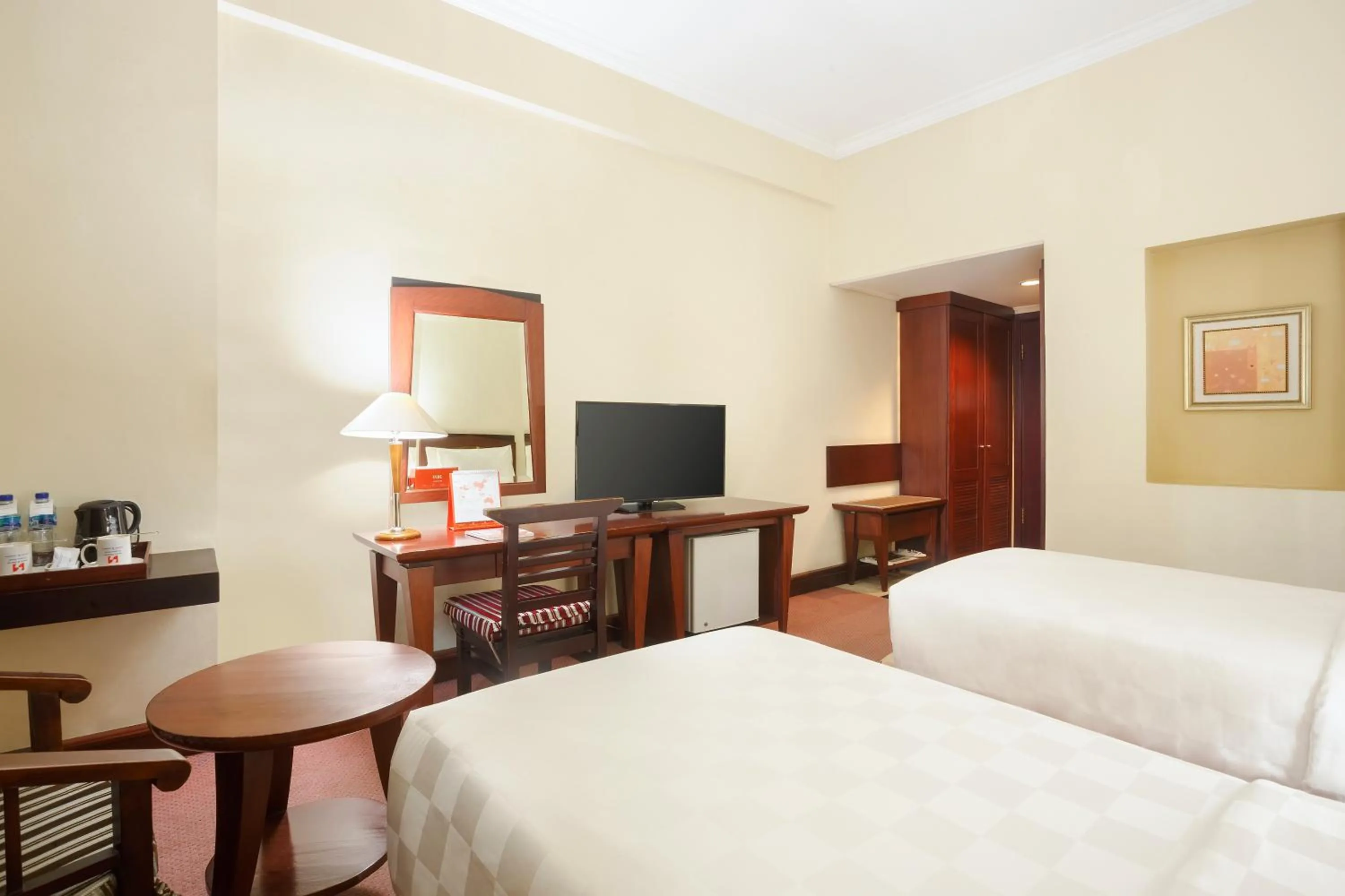 Bedroom, Bed in Swiss-Belhotel Tarakan