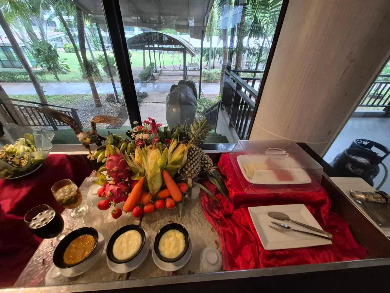 Food and drinks in Ramada by Wyndham Aonang Krabi