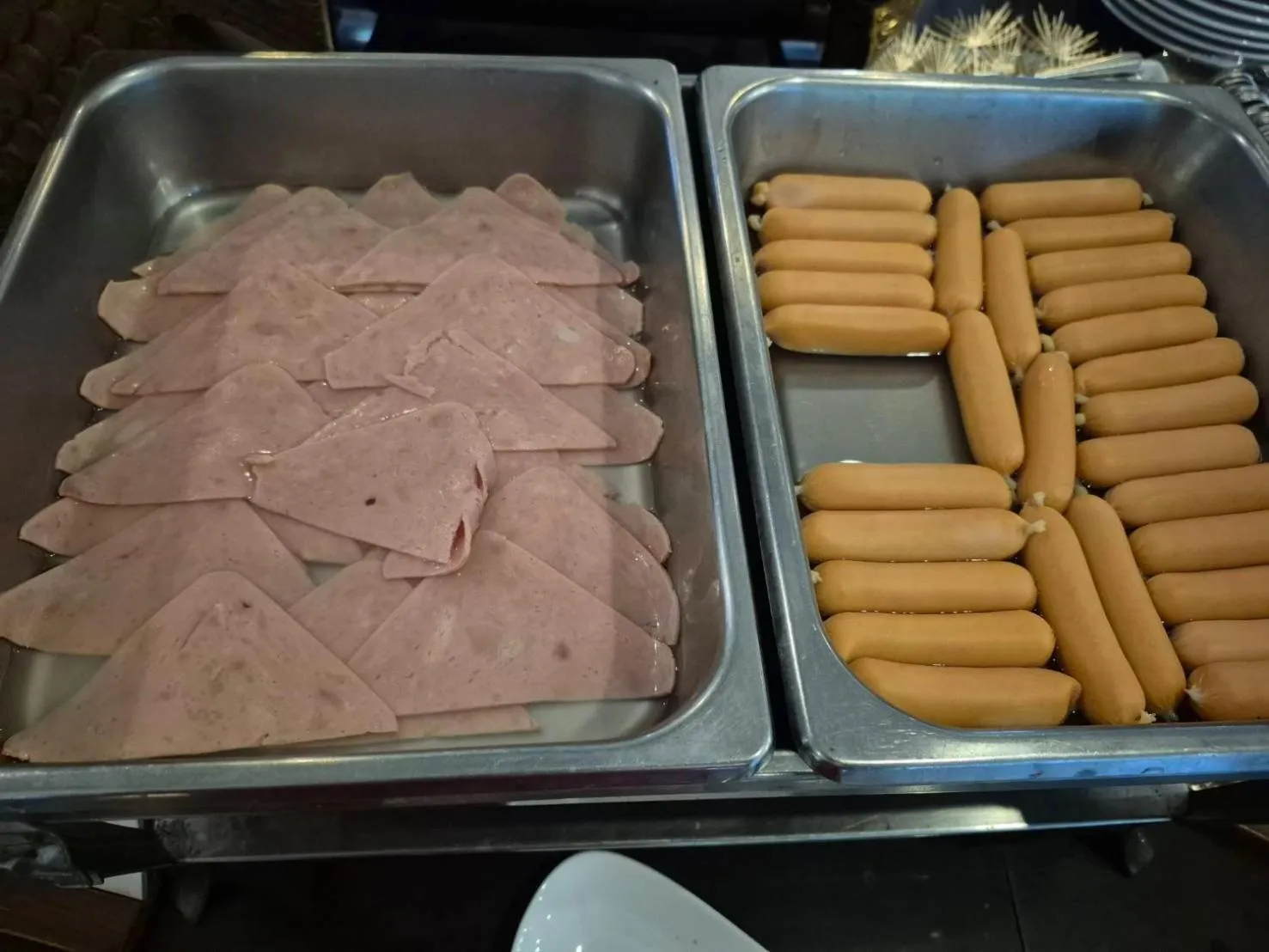 Food and drinks in Ramada by Wyndham Aonang Krabi