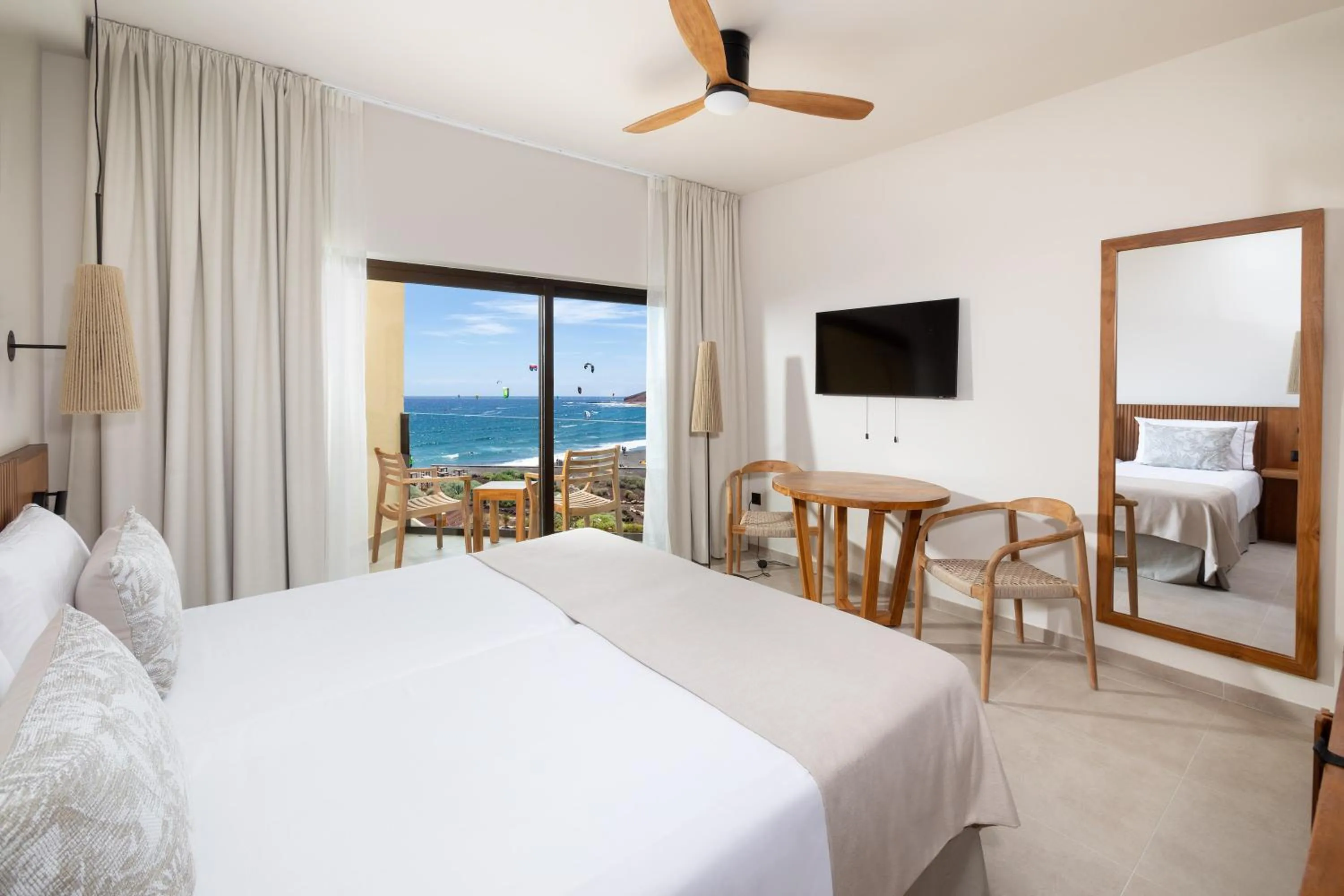 Natural landscape, Bed in Playa Surf CBbC Hotel