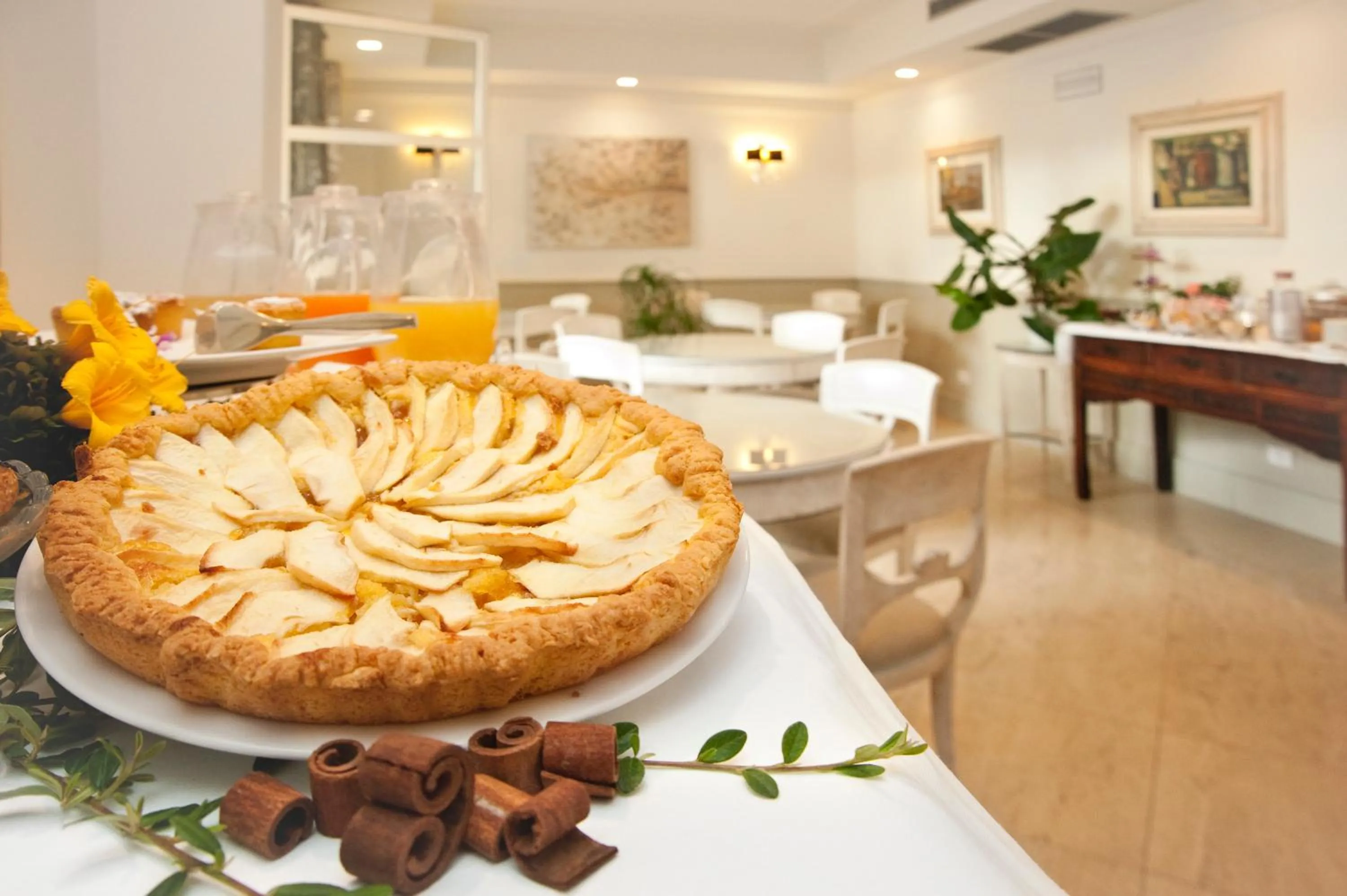 Restaurant/places to eat in Relais Villa Valfiore