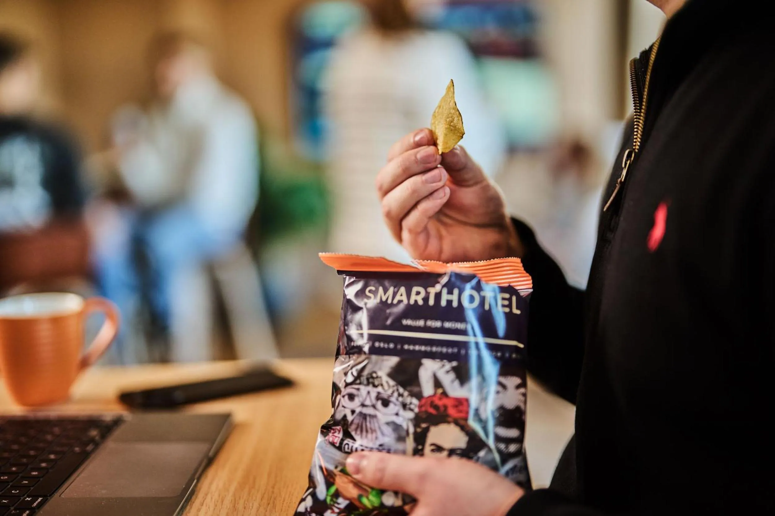 Restaurant/places to eat in Smarthotel Forus