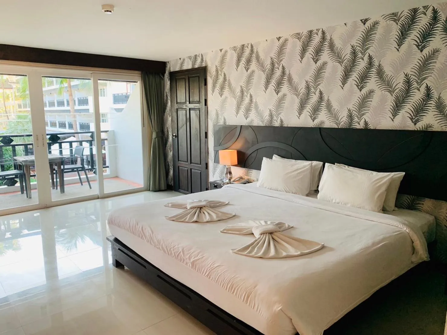 Bedroom, Bed in Pattawia Resort & Spa, Pranburi