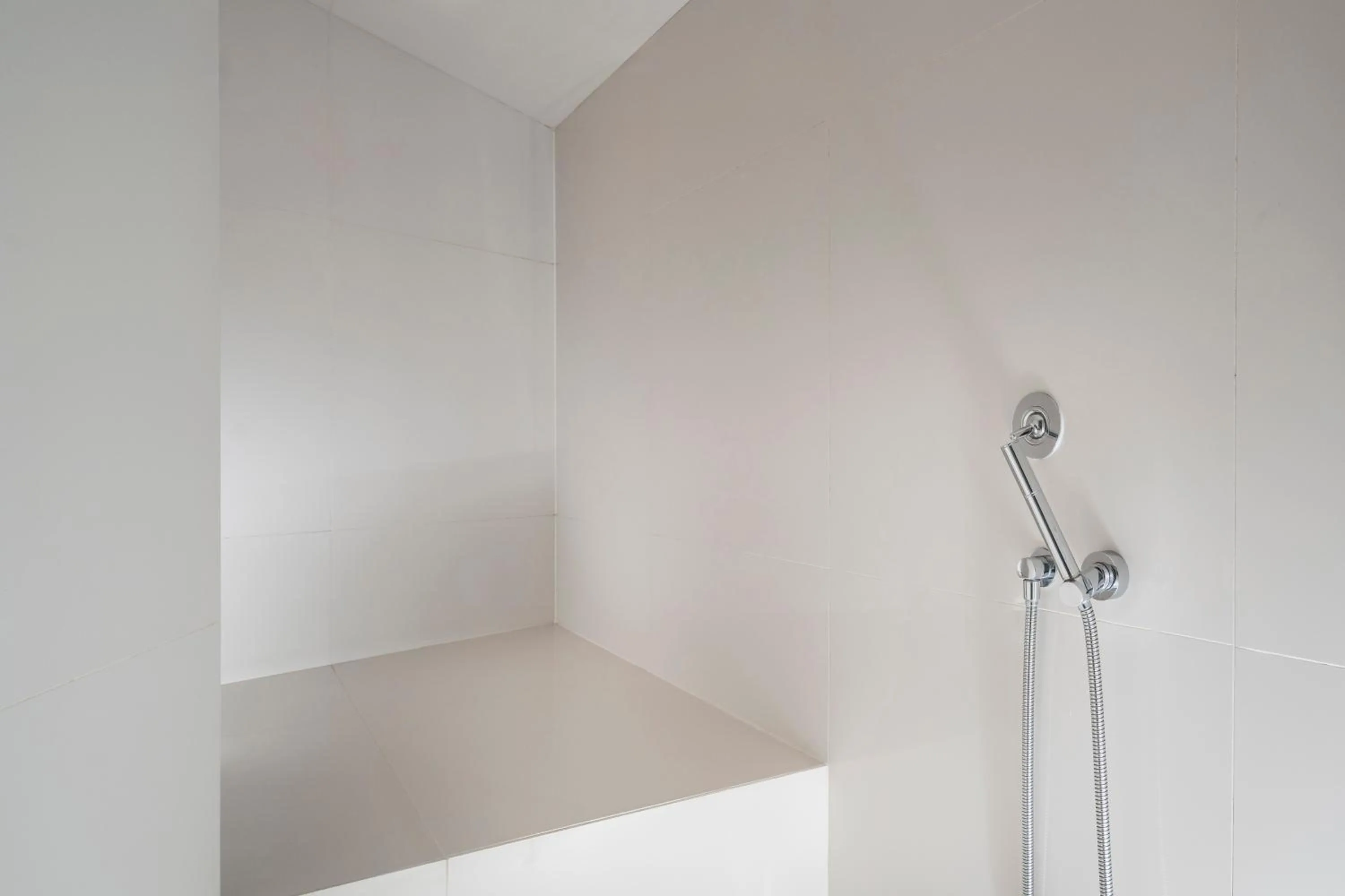 Steam room in i-Suite Hotel