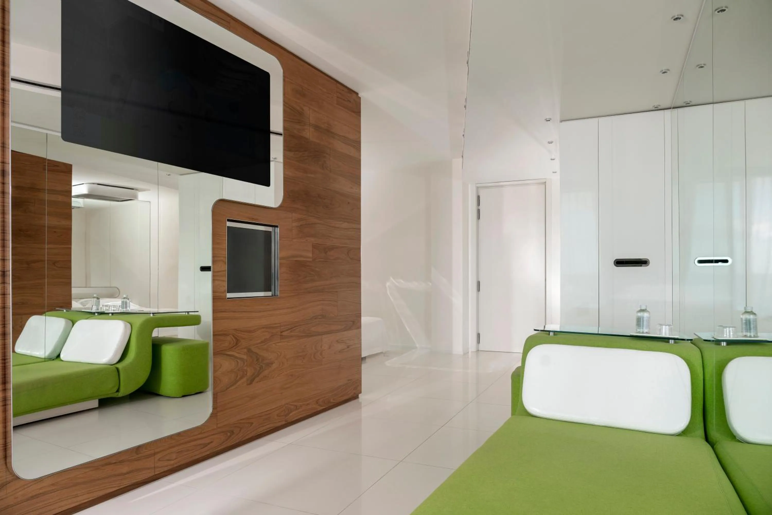 Bedroom in i-Suite Hotel