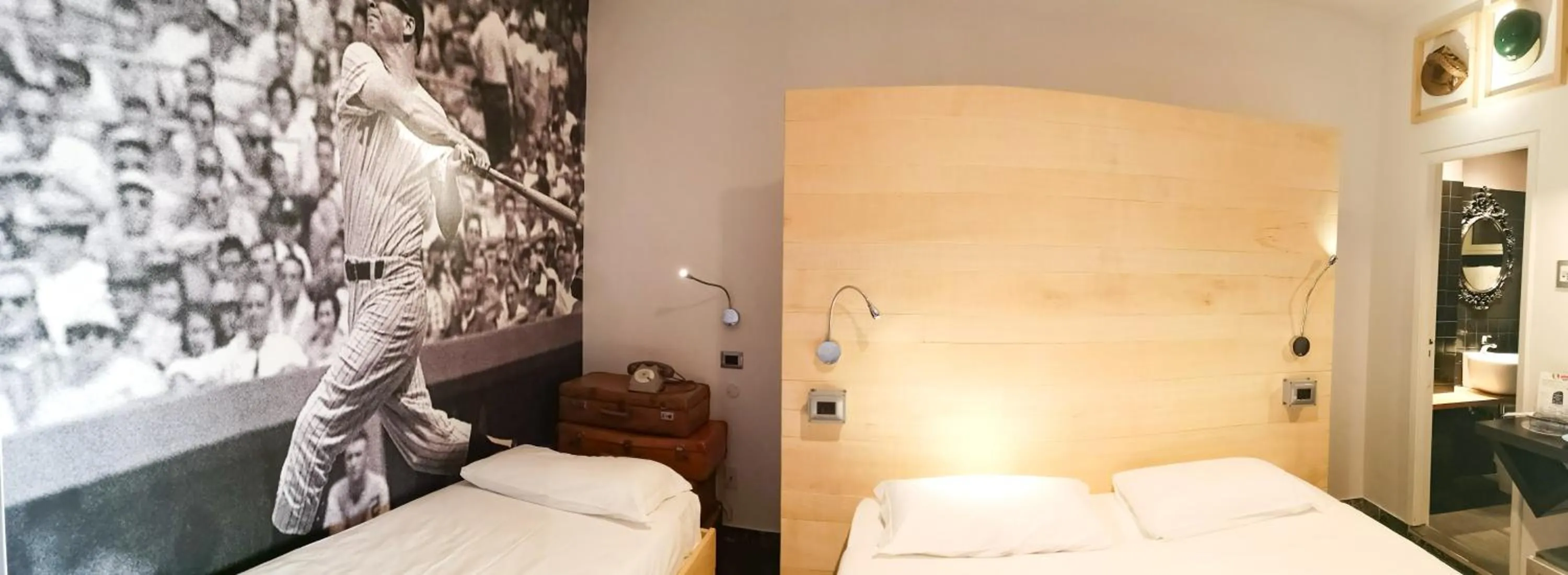 Bed in Hotel Perla - The storyhoteller
