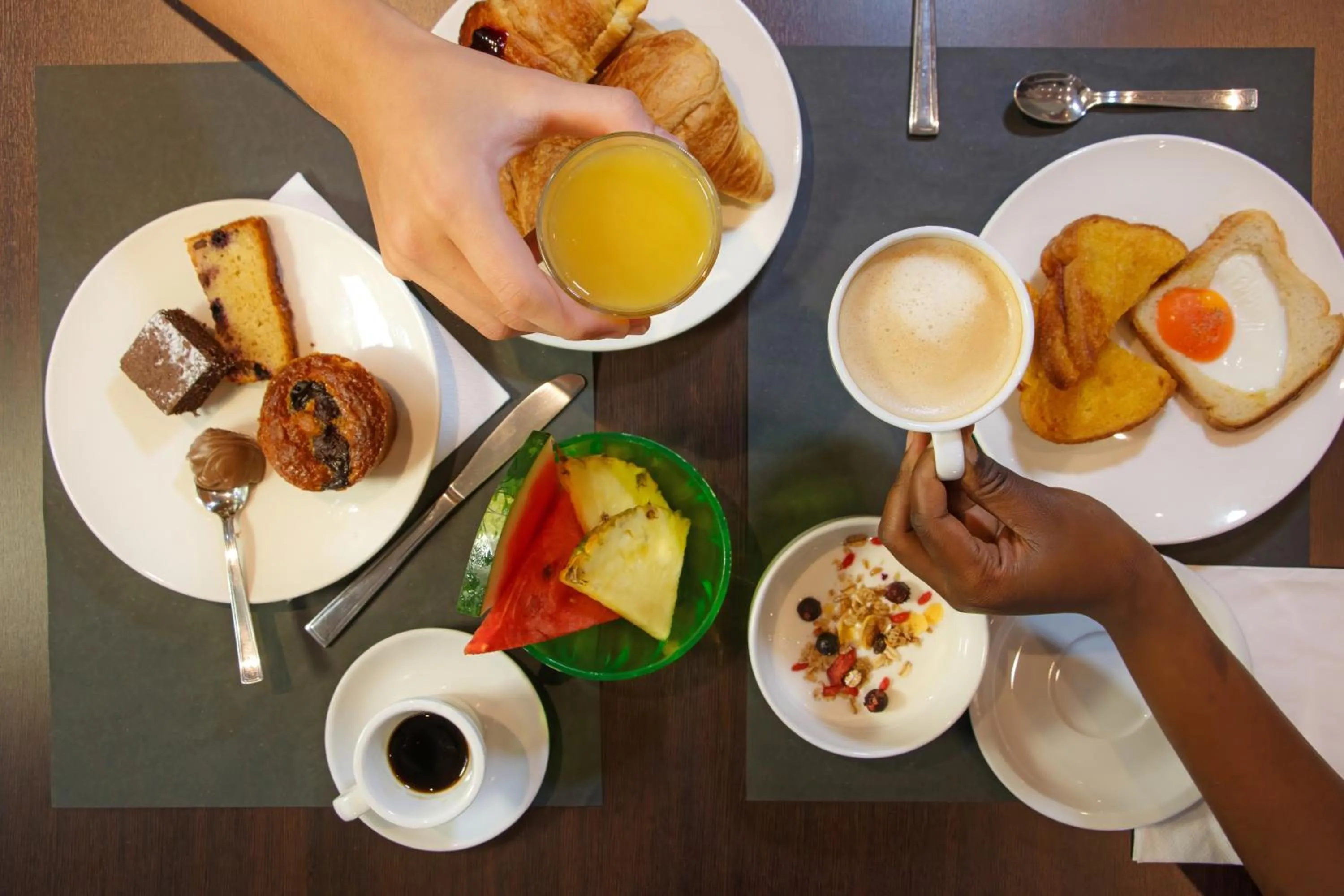 Breakfast in Hotel Perla - The storyhoteller